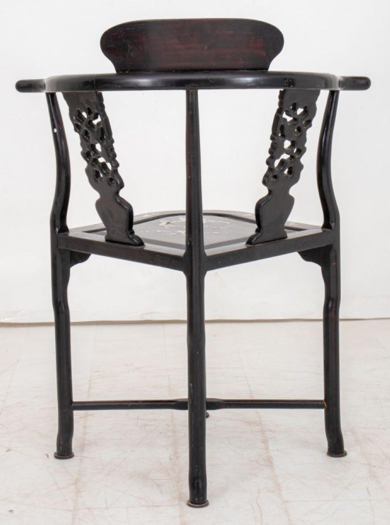 Mother-of-Pearl Chinese Export Shell-Inlaid Ebonized Corner Chair For Sale