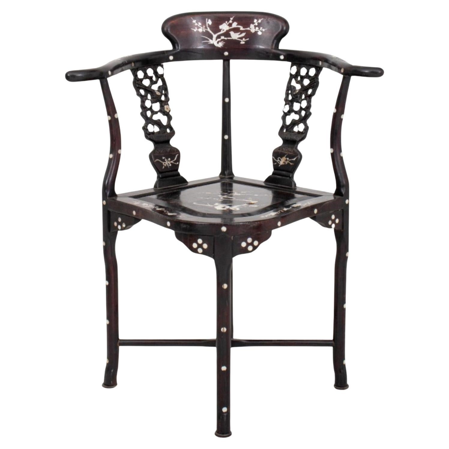 Chinese Export Shell-Inlaid Ebonized Corner Chair For Sale