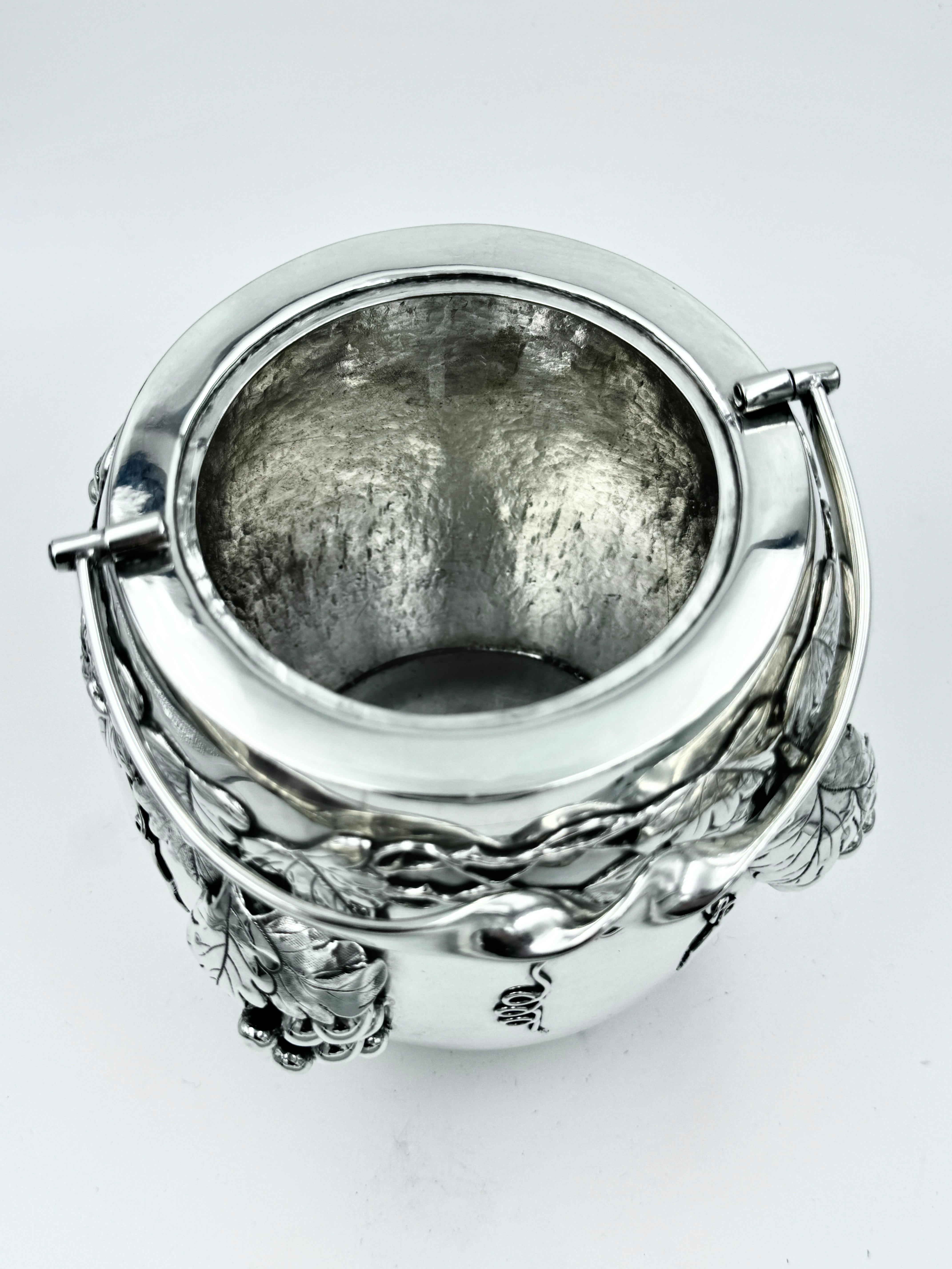 Chinese Export Silver Biscuit Box For Sale 2