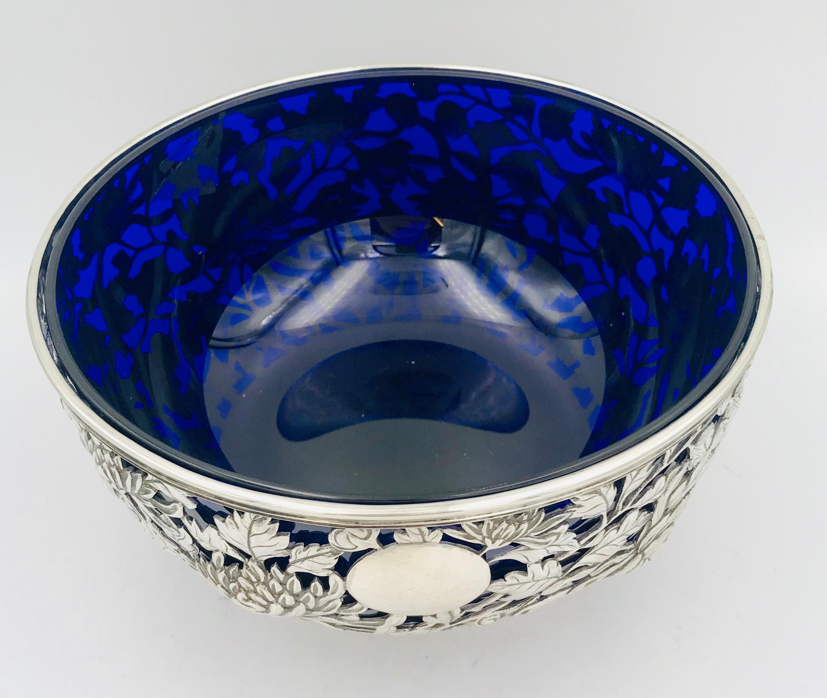 Hand-Carved Chinese Export Silver Bowl For Sale