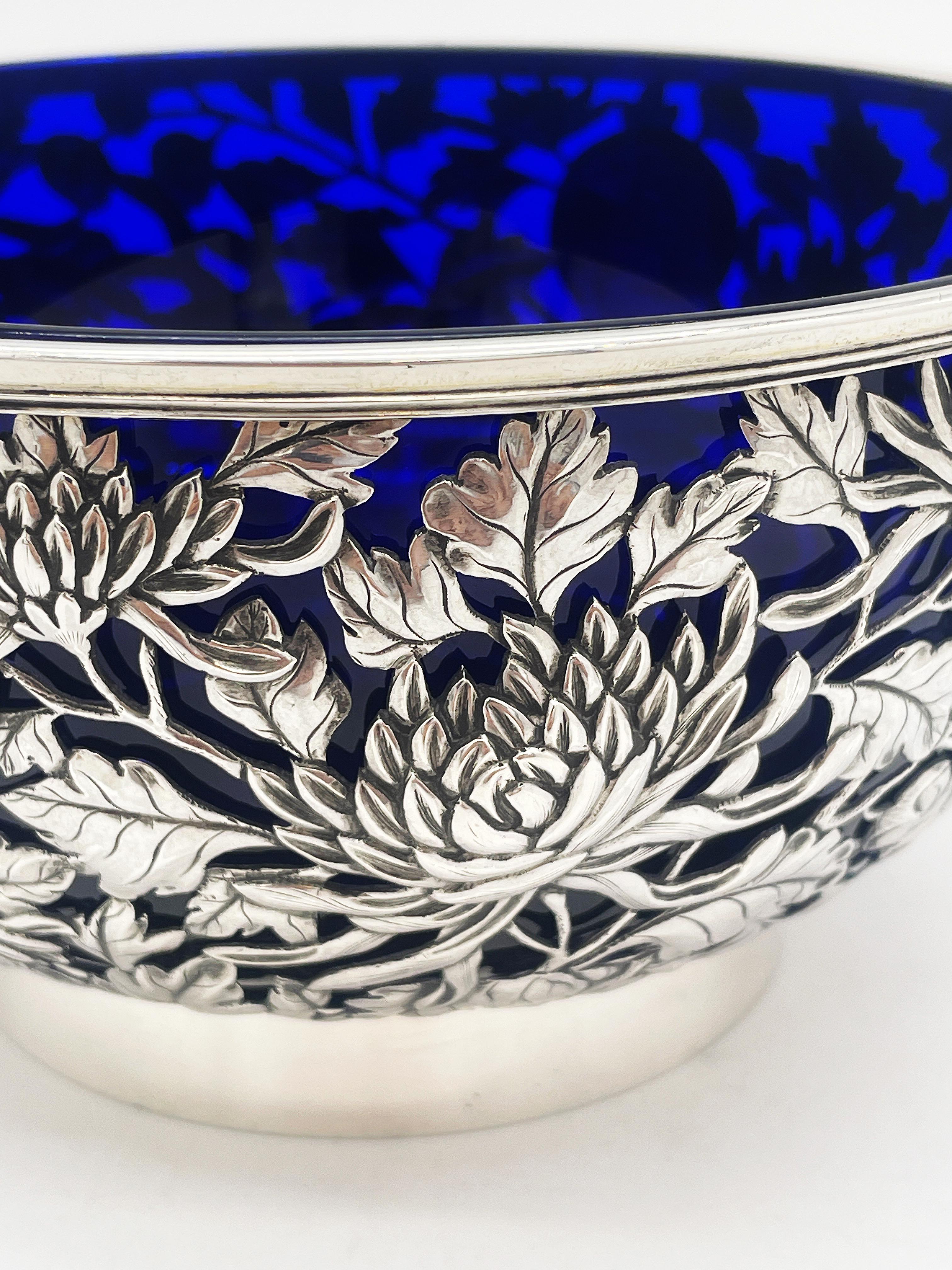 Chinese Export Silver Bowl In Good Condition For Sale In London, GB