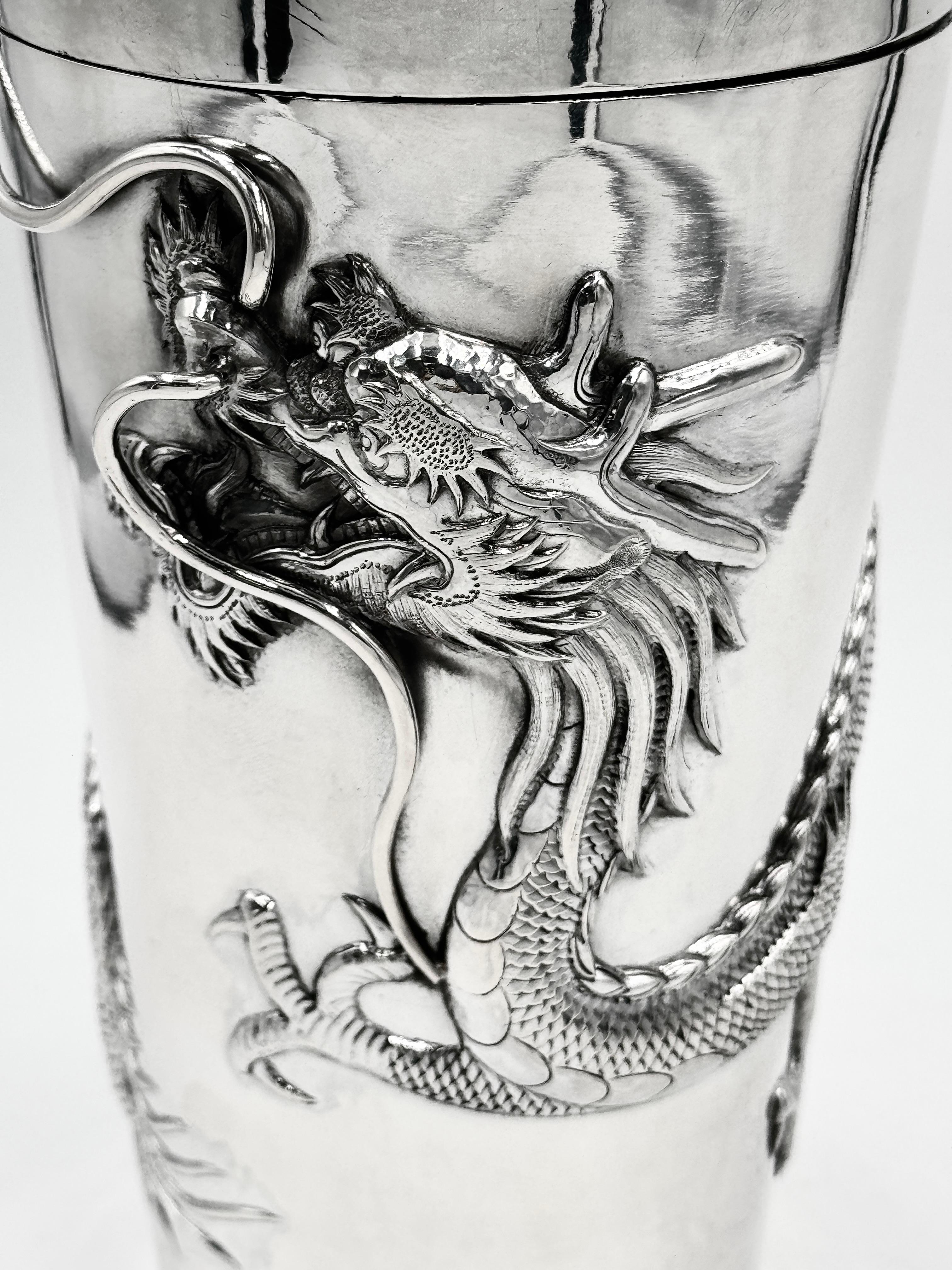 Shaker à cocktail en argent exporté de Chine Bon état - En vente à London, GB