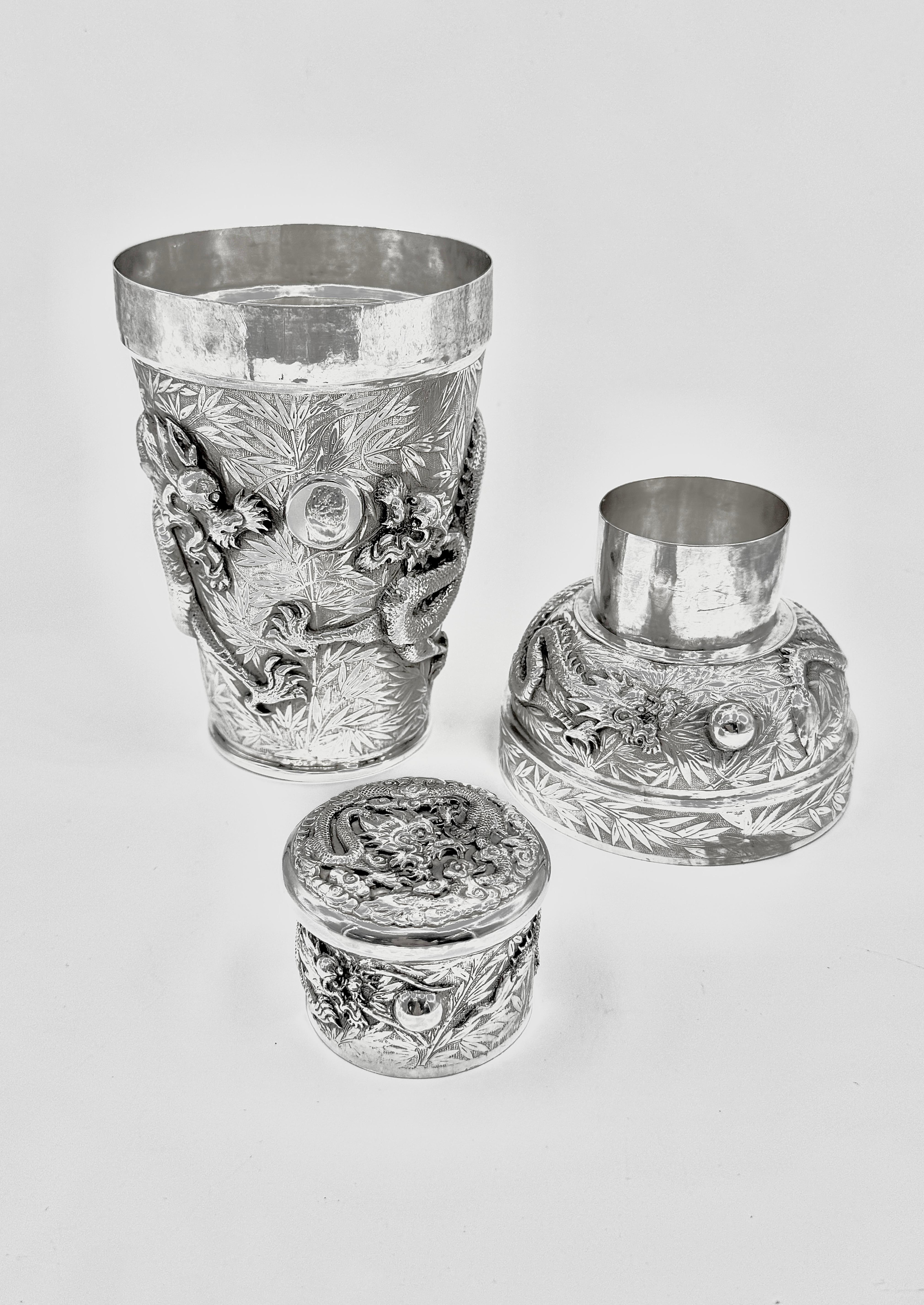 Coctelera china de plata de exportación en Bueno estado para la venta en London, GB