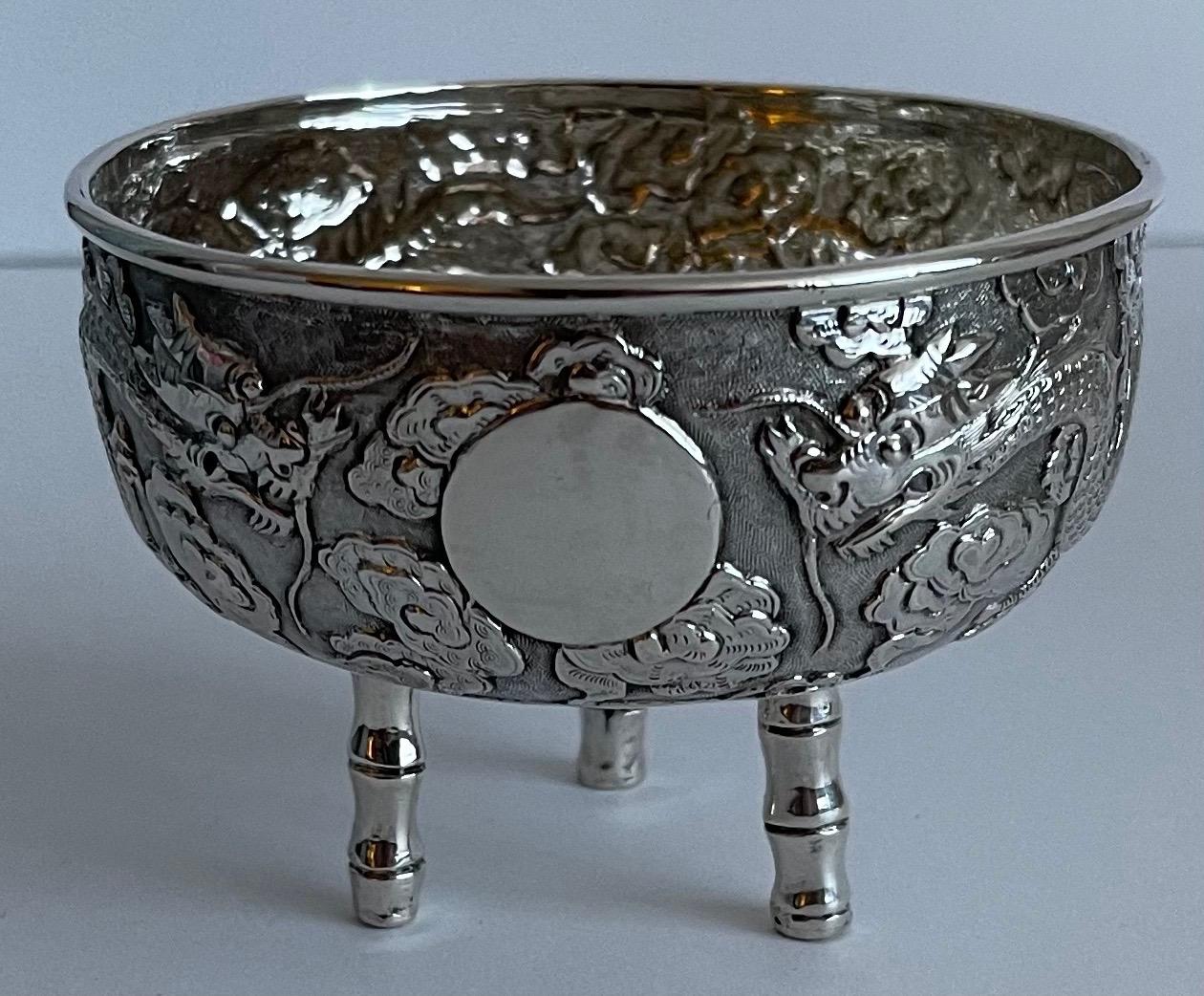 Chinese Export Silver Dragon Bowls, Set of 3 For Sale 4