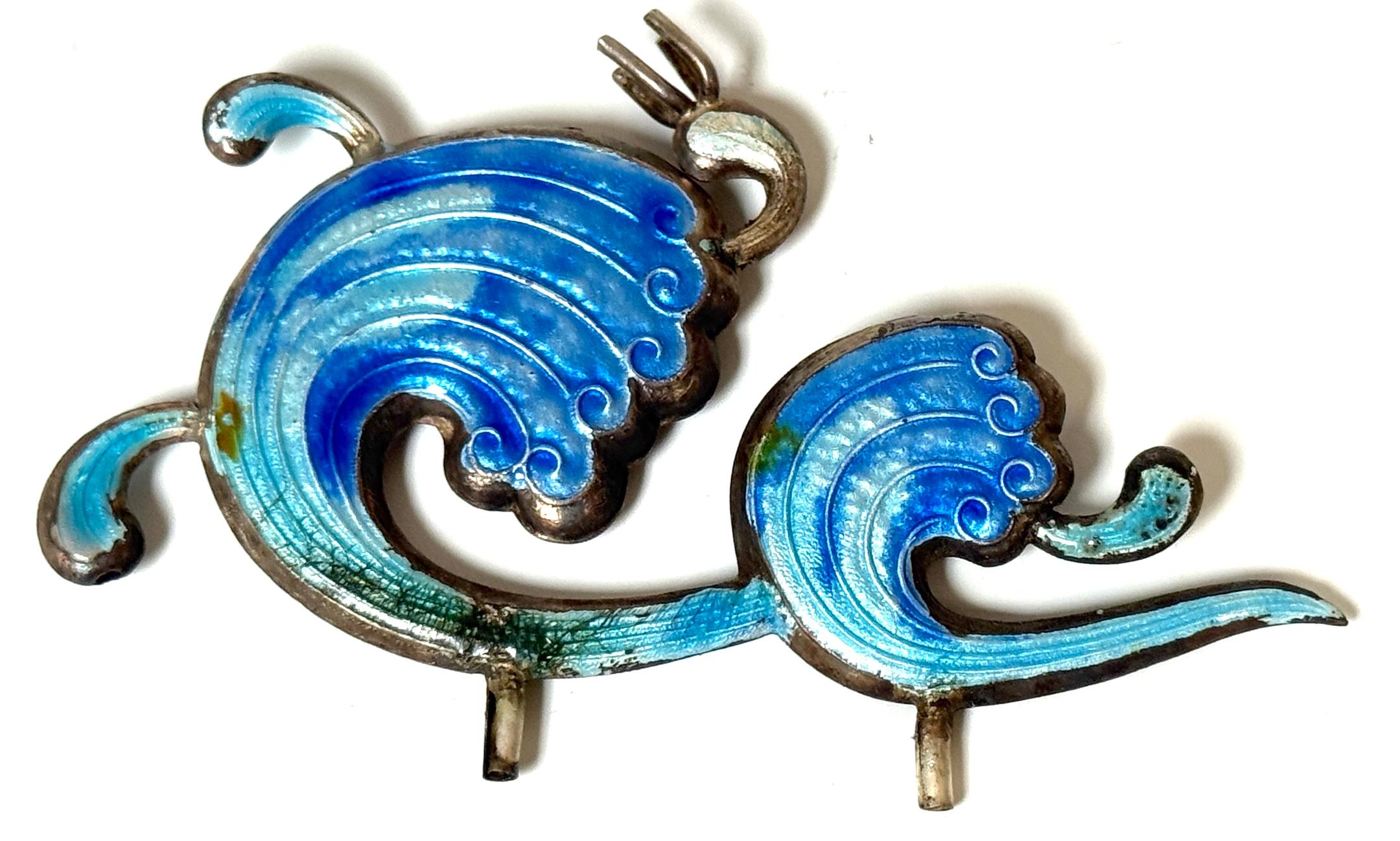 19th Century Chinese Export Silver & Enameled Articulated Carp Lotus and Wave Stand, C. 1900 For Sale