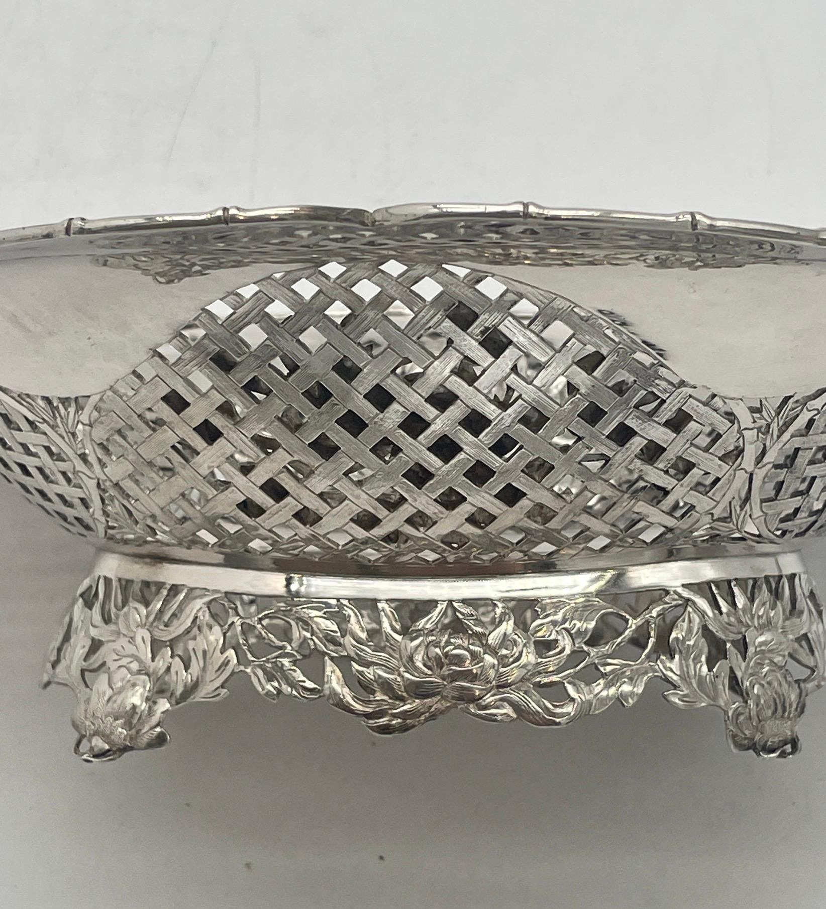 Chinese Export Silver Fruit Dish For Sale 6