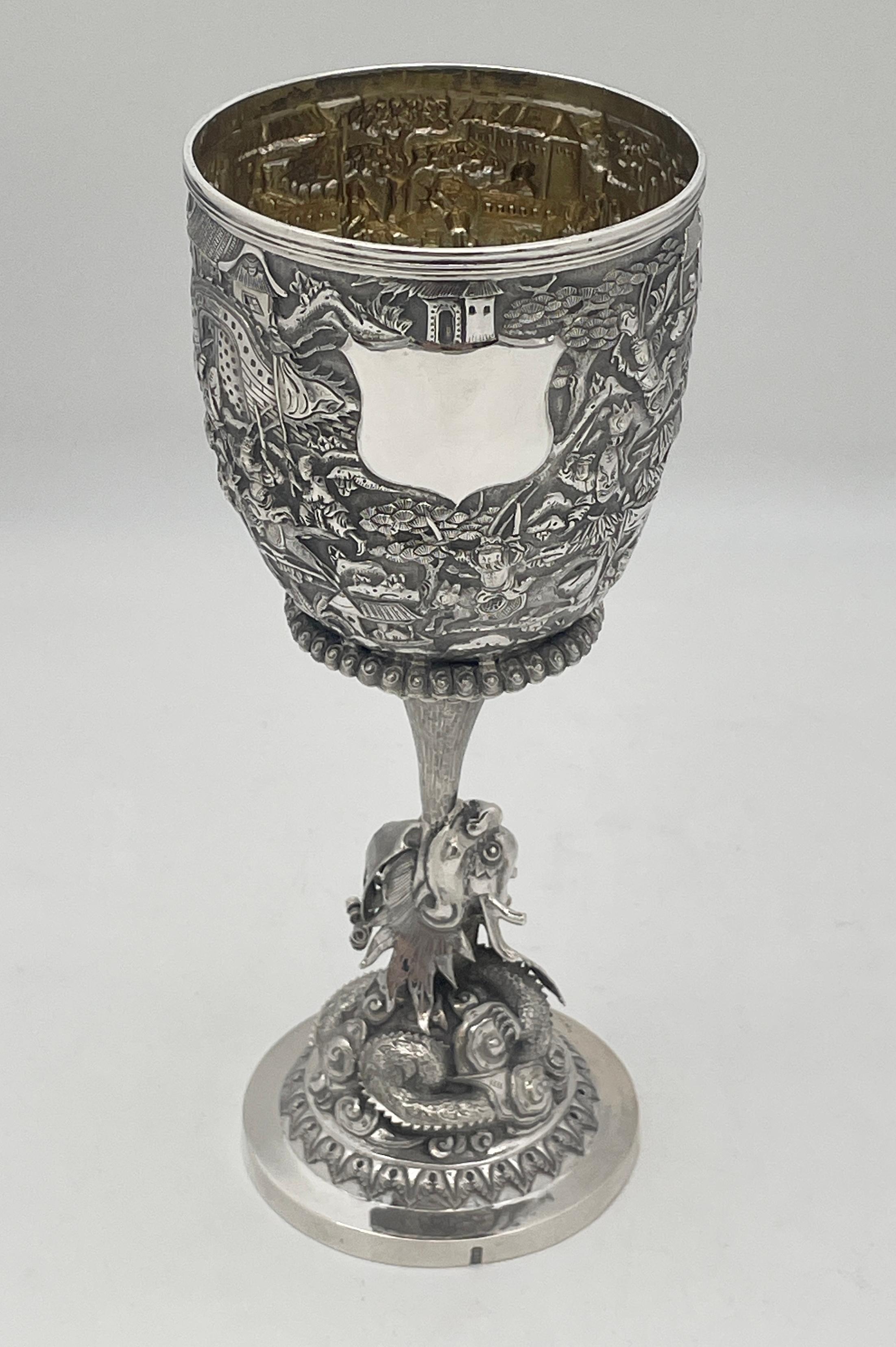 A rare Chinese Export Silver Goblet depicting the story of the Three Kingdoms. The goblet embossed and chased with characters from the Romance of the Three Kingdoms, including Zhuge Liang, Liu Bei, Guan Yu, Zhang Fei, etc. It has a vacant