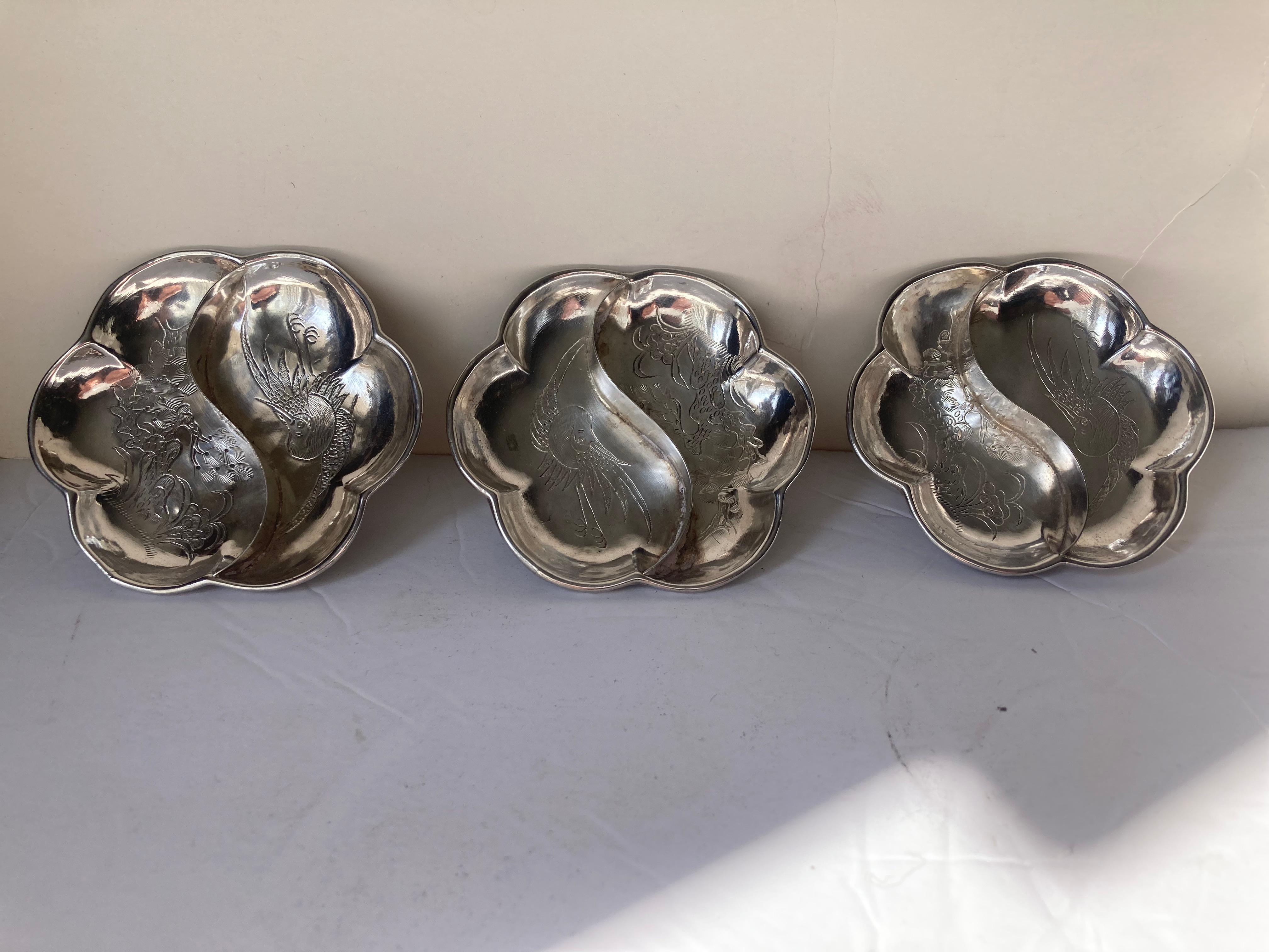 Hand-Crafted Chinese, Export Silver Set of Three Soy / Salt Cellars, Marked Zhen  Hua on Side For Sale