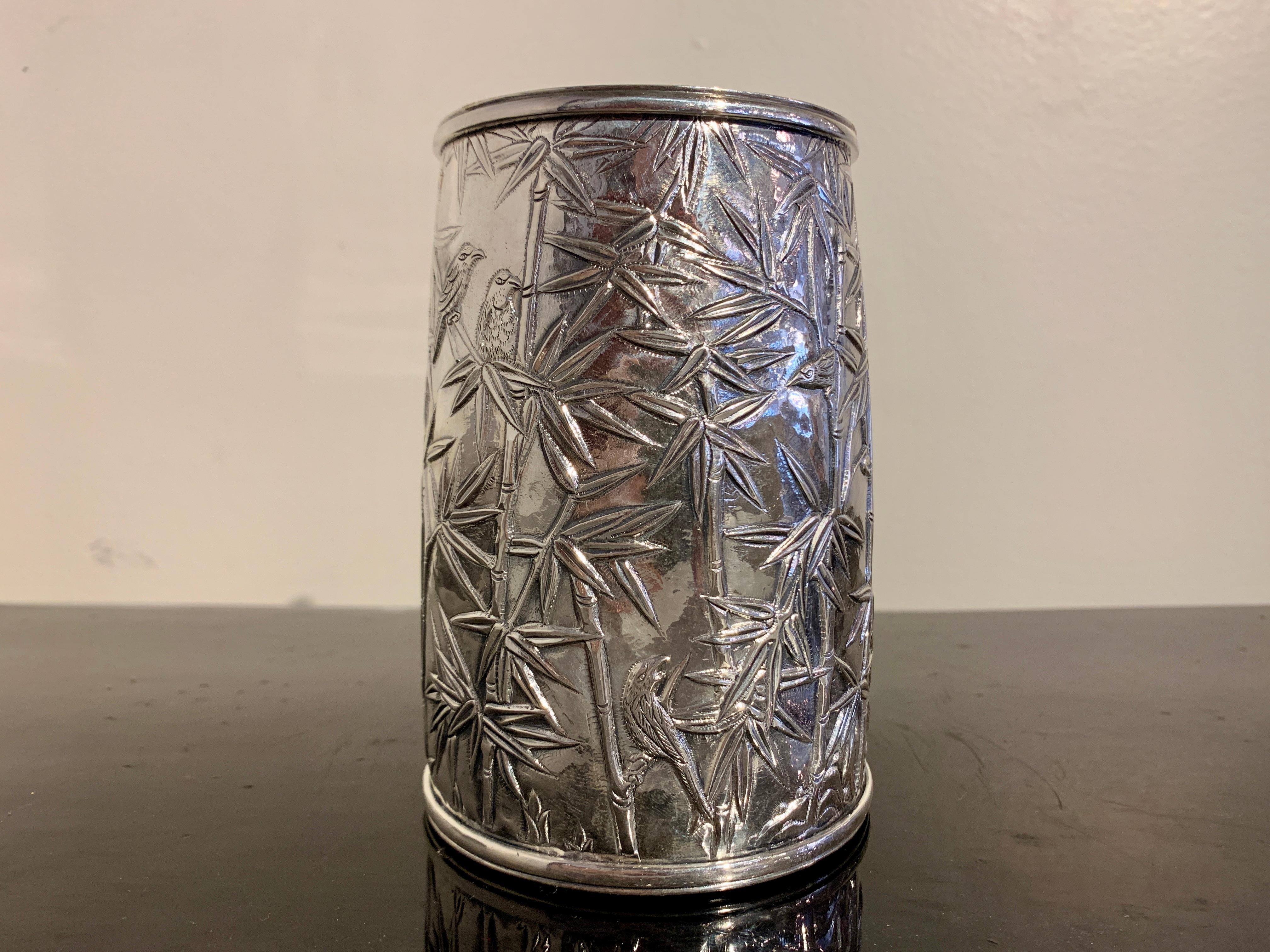 Chinese Export Silver Tankard by Luen Hing, Early 20th Century, China In Good Condition For Sale In Austin, TX