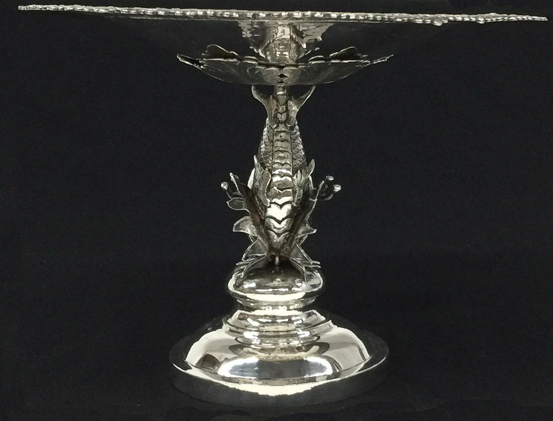 Chinese Silver Tazza by Tien Shing, Hong Kong, 19th Century In Good Condition For Sale In Delft, NL
