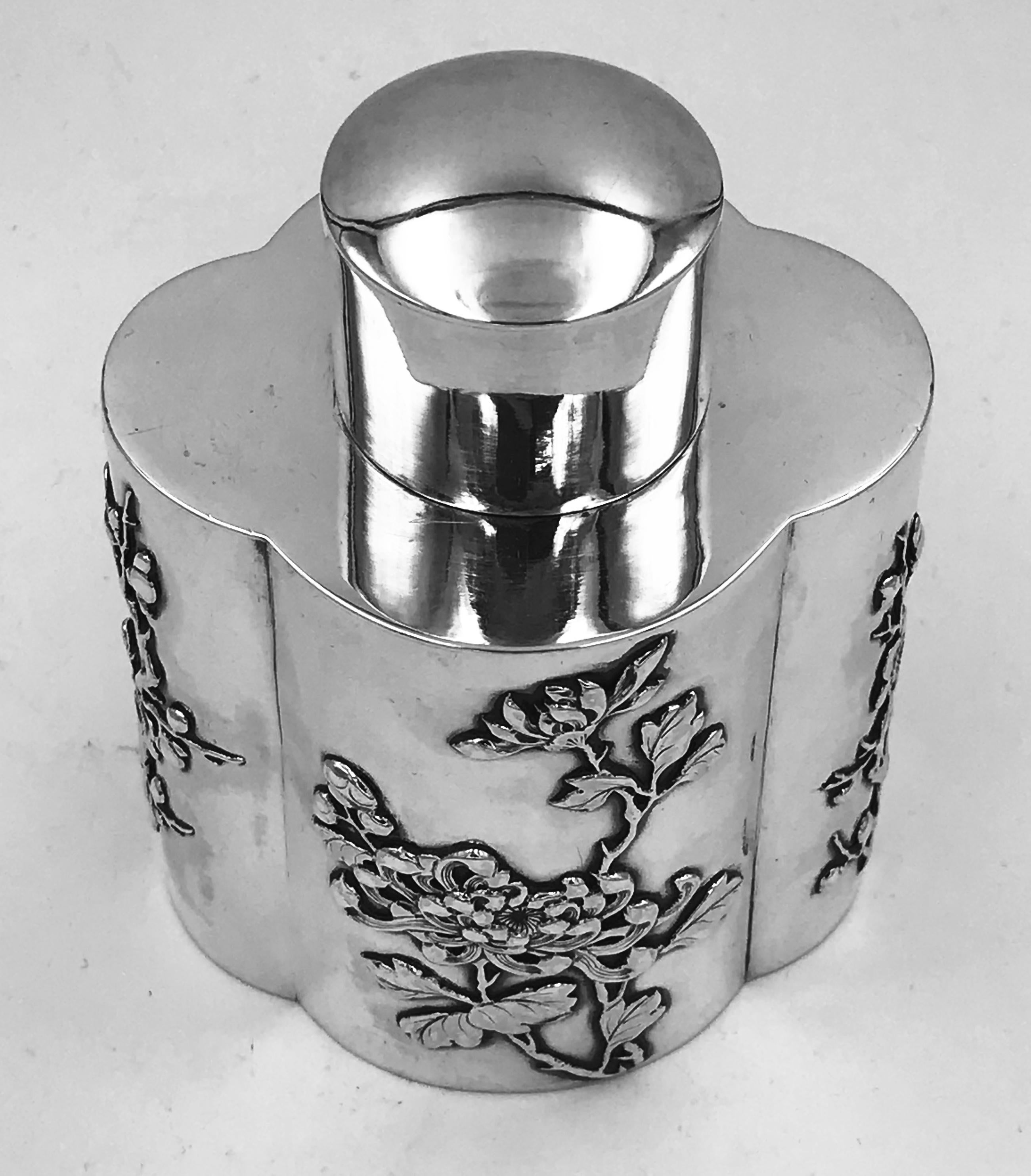 19th Century Chinese Export Silver Tea Caddy For Sale
