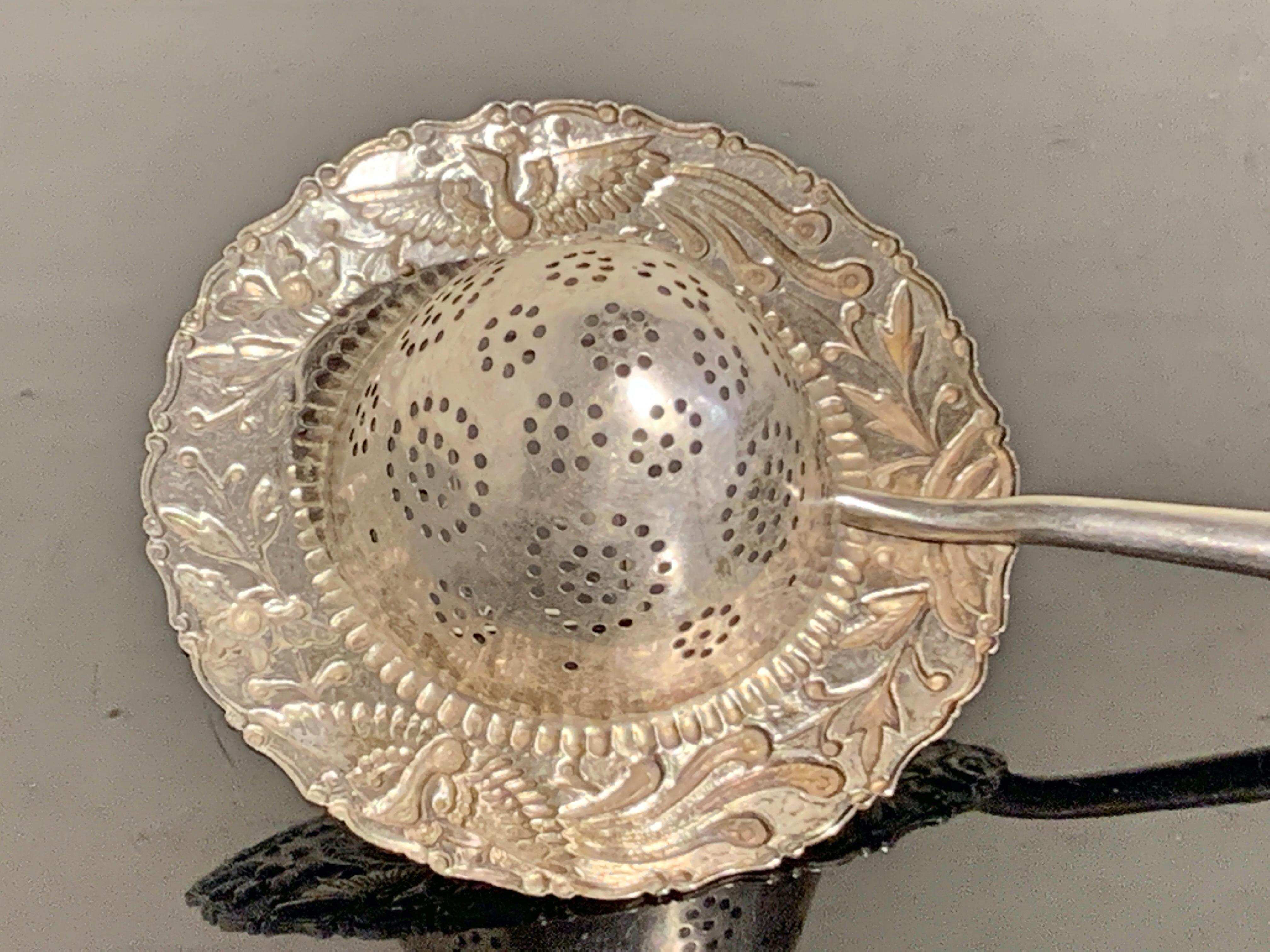 19th Century Chinese Export Silver Tea Strainer with Bone Handle For Sale