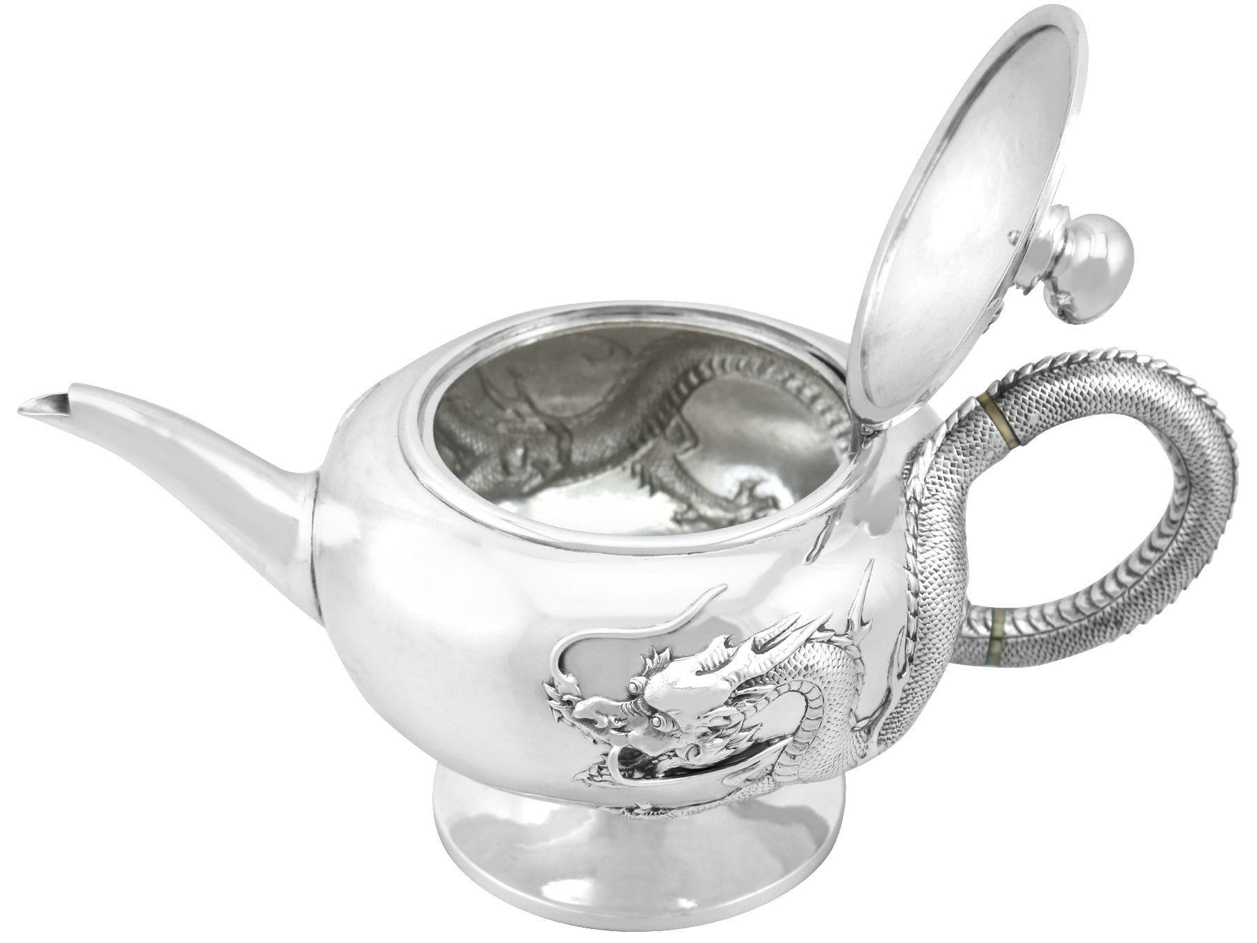 Chinese Export Silver Three Piece Tea Service, circa 1900 For Sale 4
