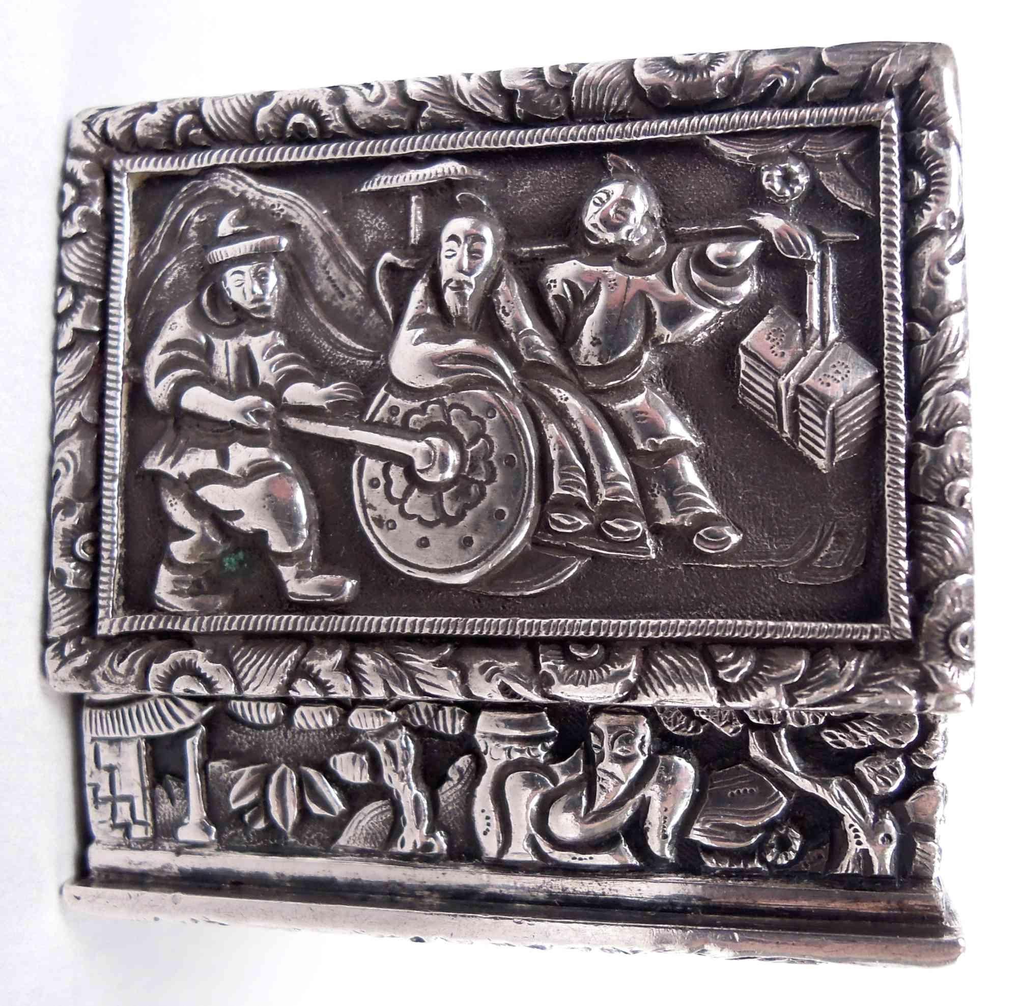 Chinese Export Silver Vinaigrette by Canton Retailer Cutshing For Sale 1