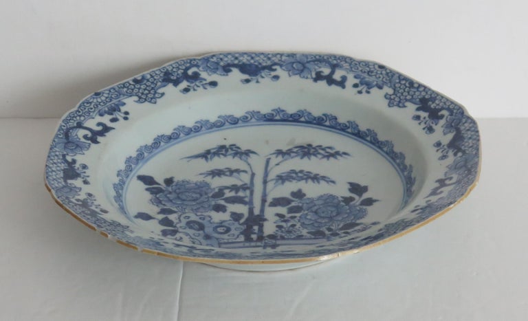 Chinese Export Soup or Deep Plate Canton Blue & White Porcelain, Qing circa 1770 For Sale 3