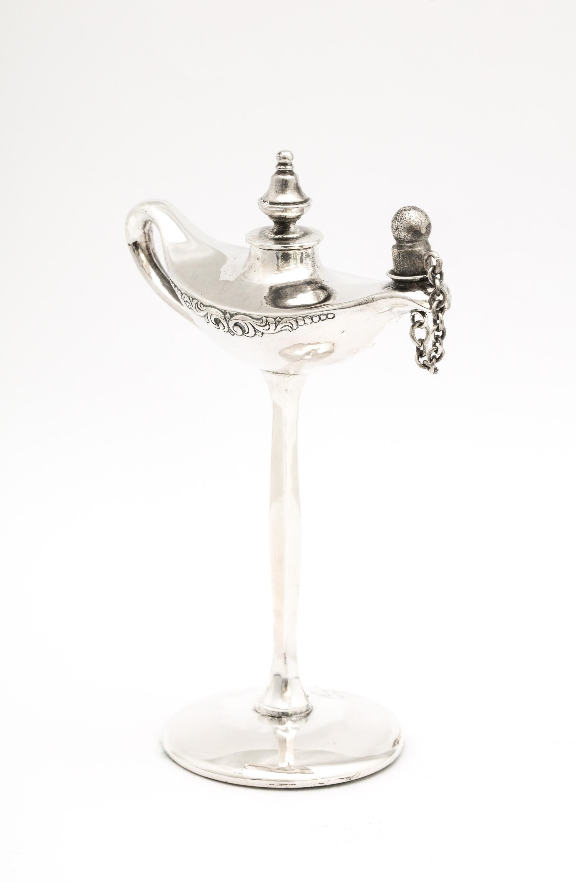 Chinese Export Sterling Silver Aladdin's Lamp, Form Table Lighter In Good Condition For Sale In New York, NY