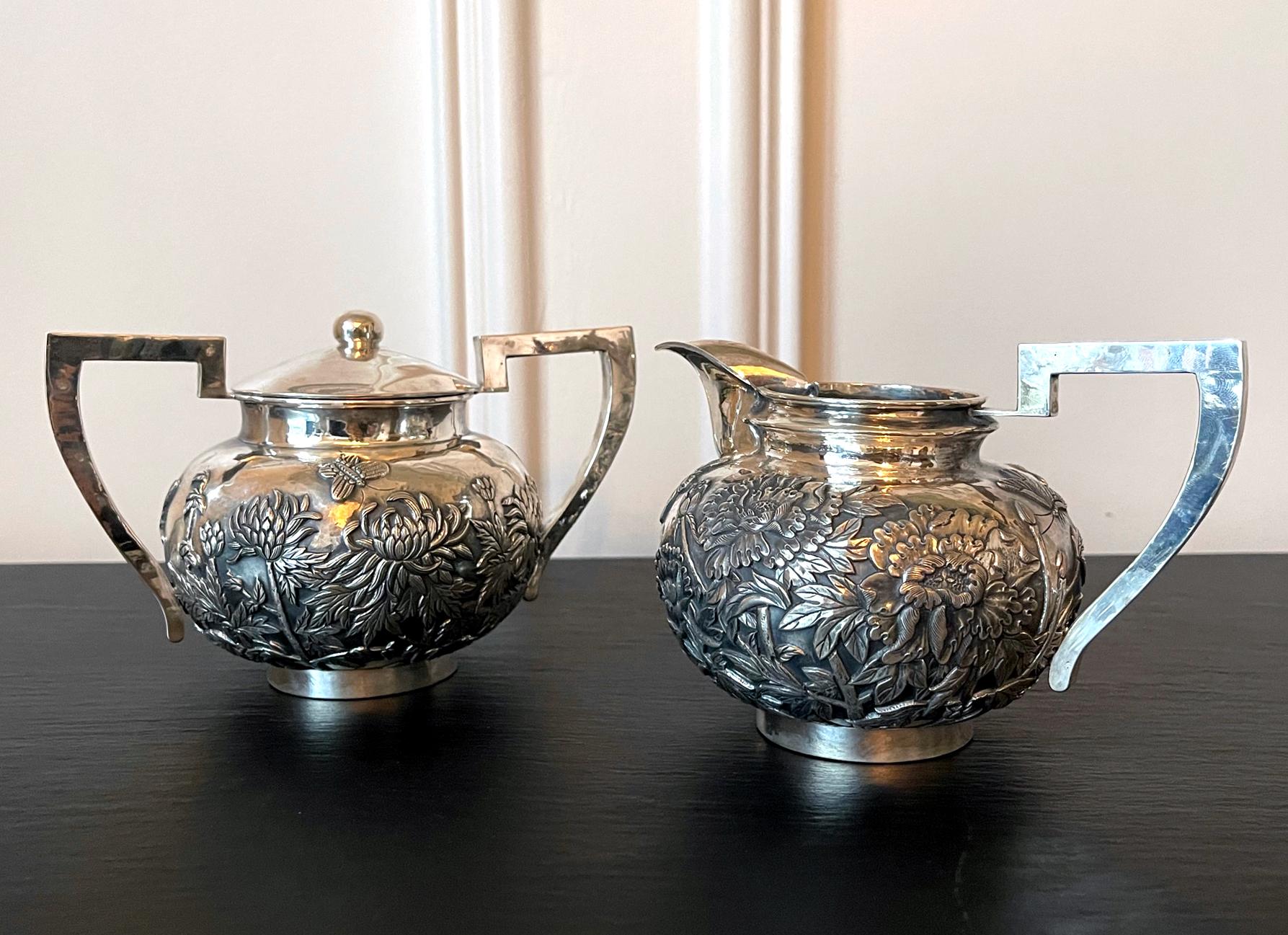 Chinese Export Sterling Silver Creamer and Sugar by Cutshing In Good Condition For Sale In Atlanta, GA