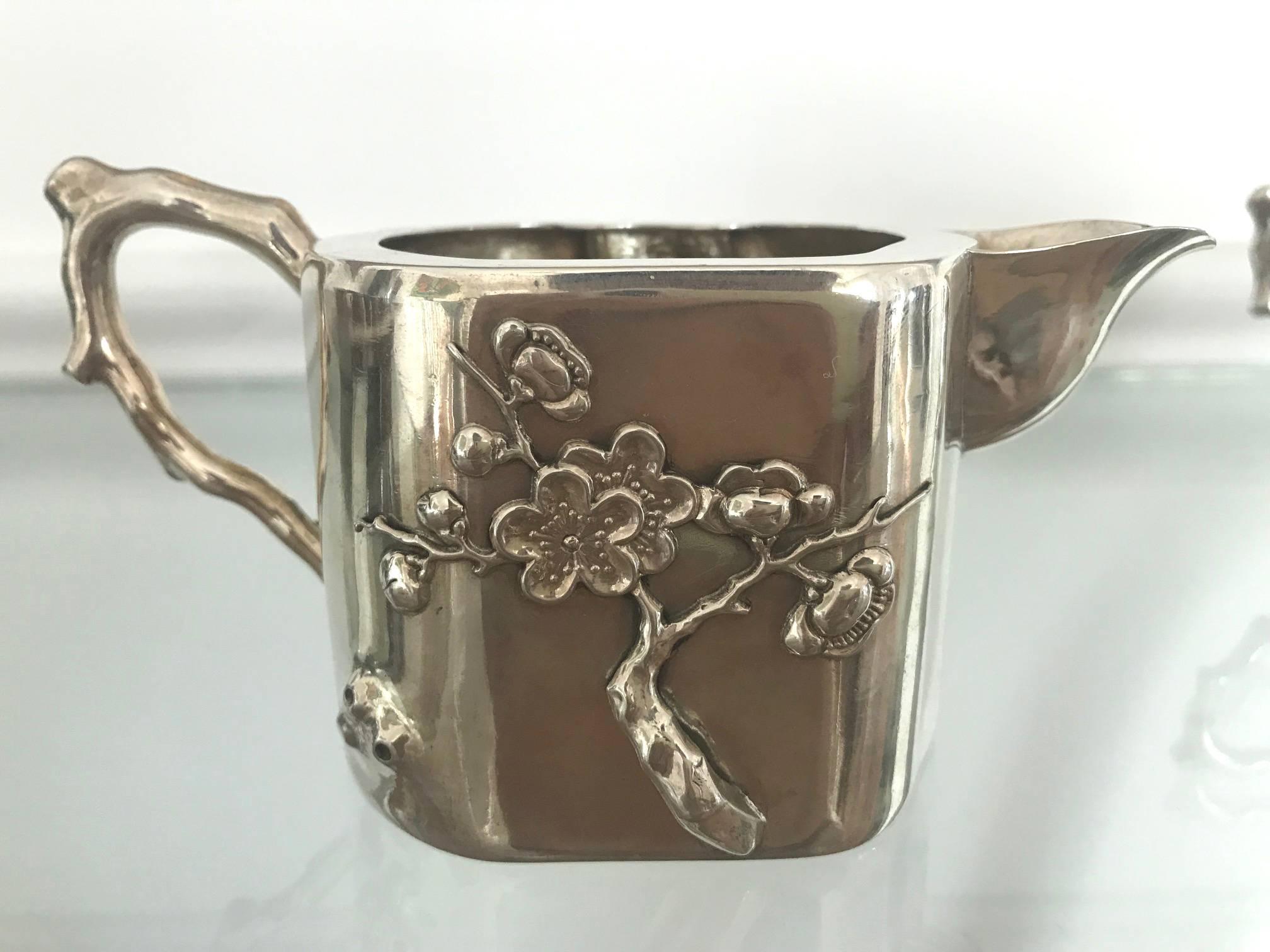 Chinese Export Sterling Silver Creamer and Sugar Luen Wo 2