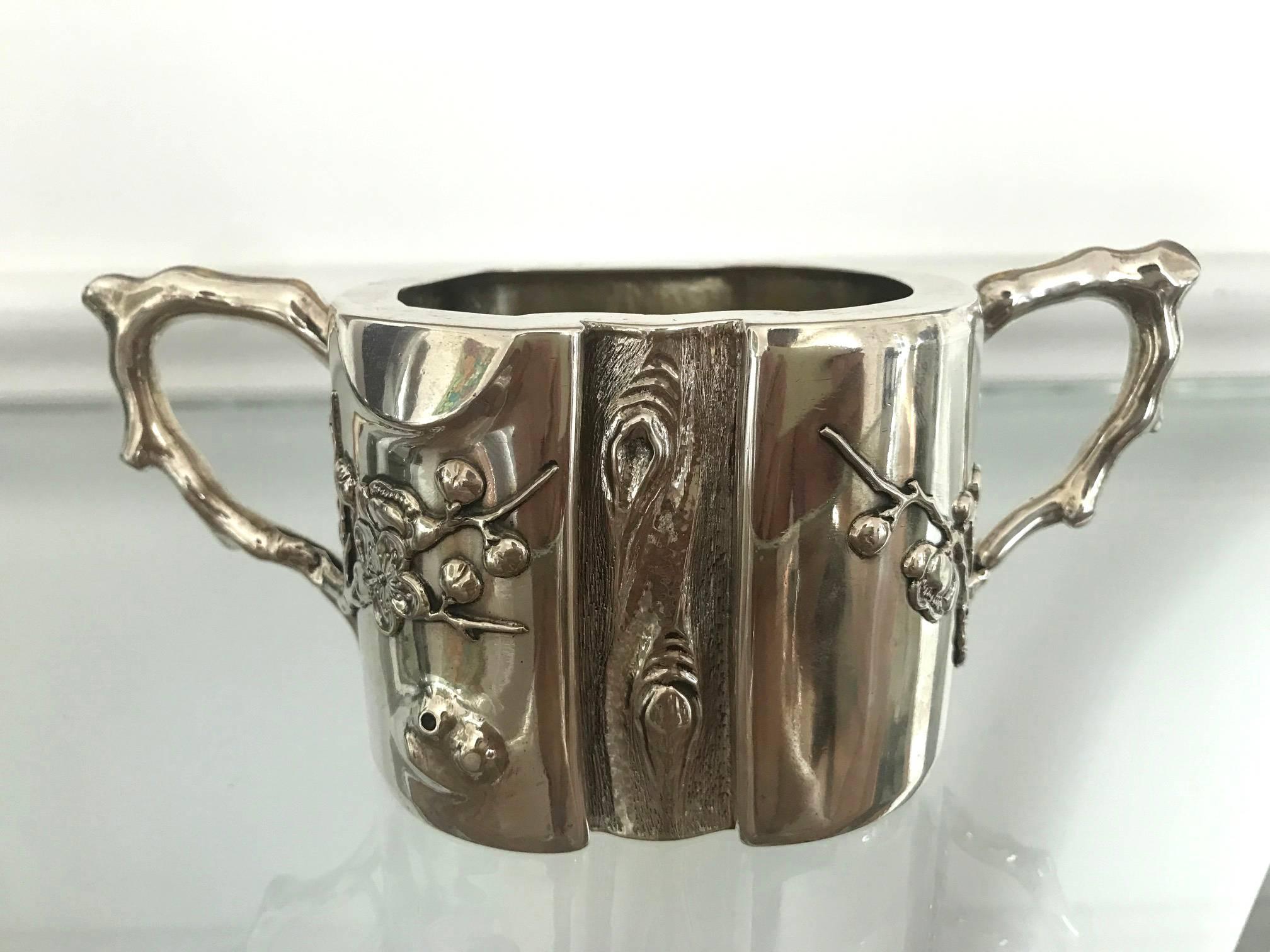 Chinese Export Sterling Silver Creamer and Sugar Luen Wo 4