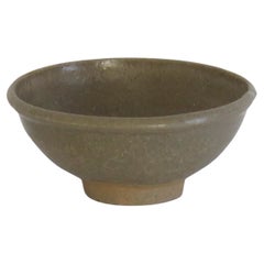 Chinese Export Stoneware Bowl Longquan Celadon, Early Ming Dynasty Circa 1400