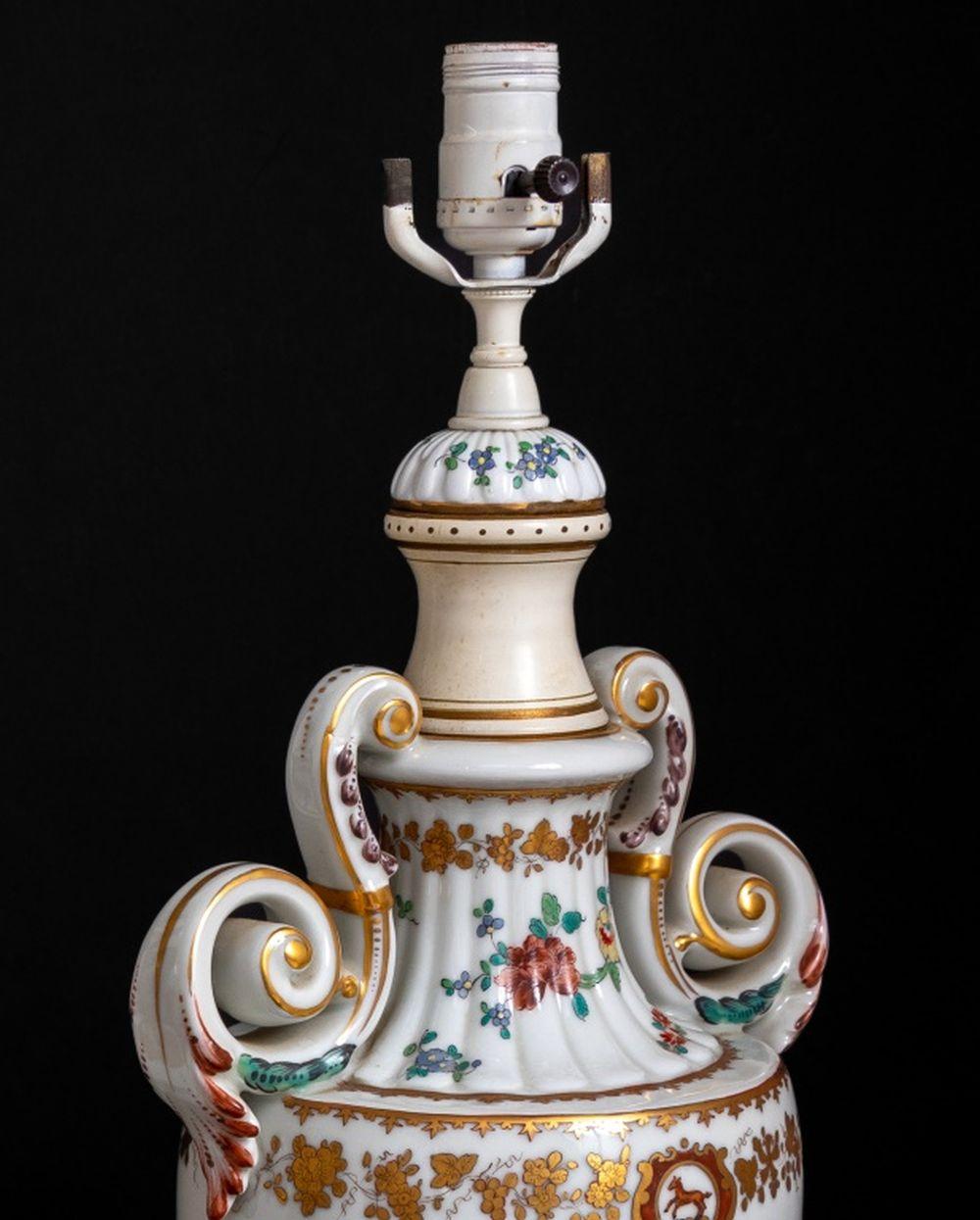 Chinese Export Style Armorial Porcelain Lamps, Pr For Sale 1