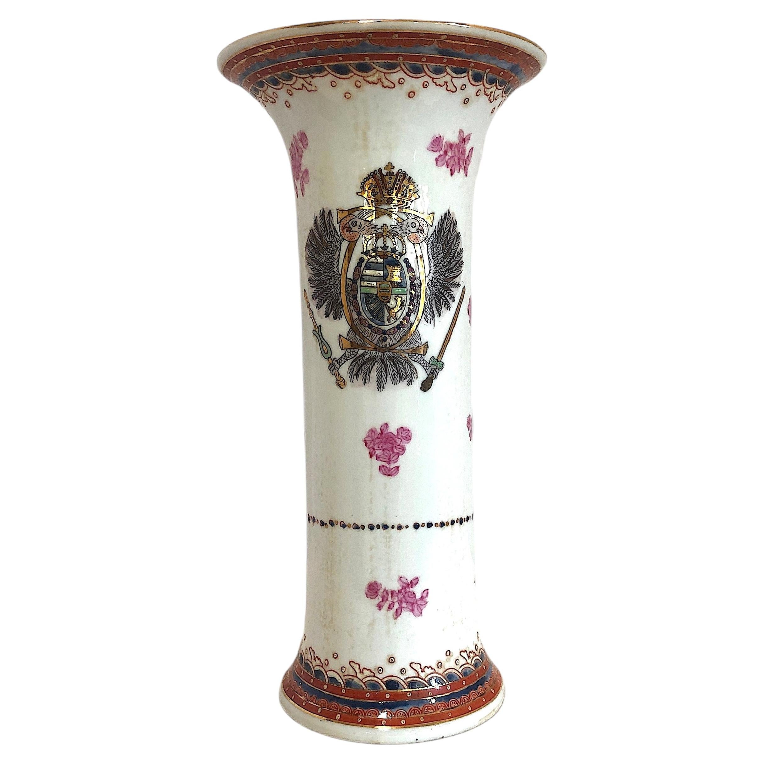 Chinese-export Style Armorial Porcelain Vase