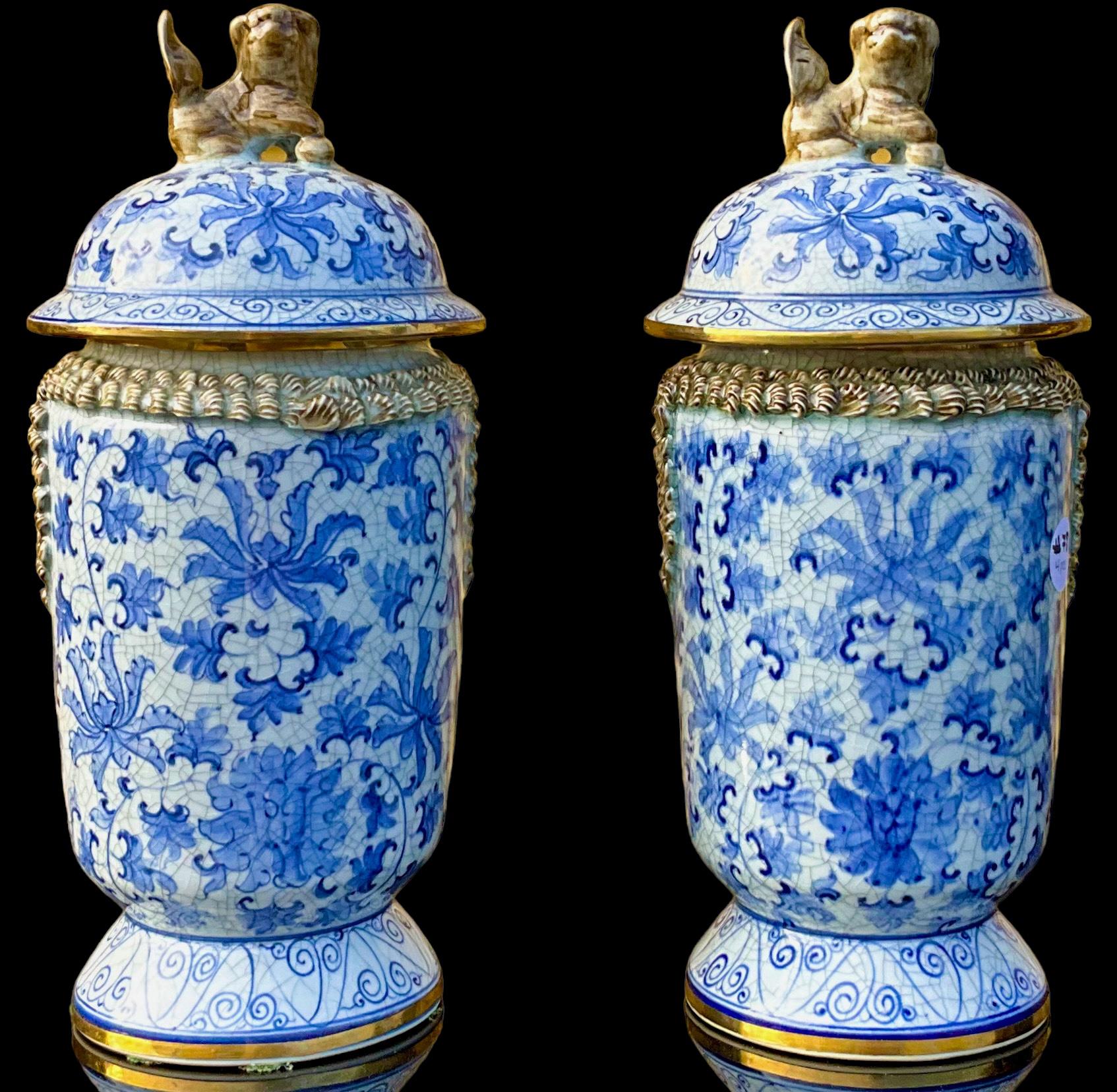 Late 20th Century Chinese Export Style Maitland-Smith Blue & White Ginger Jars W/ Foo Dogs - Pair For Sale