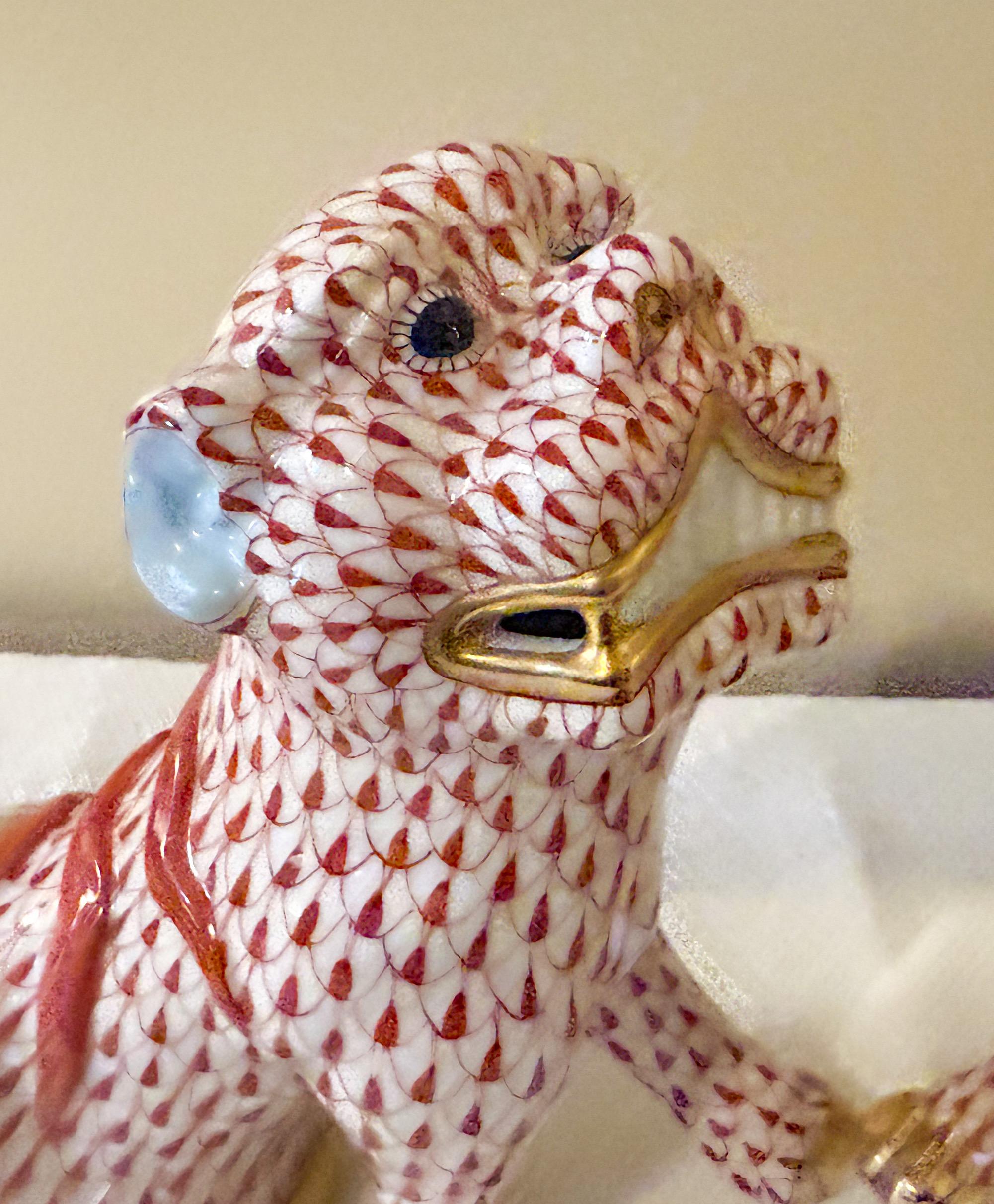 Chinese Export Style Rust Fishnet Porcelain Herend Foo Dogs -Pair In Good Condition For Sale In Kennesaw, GA