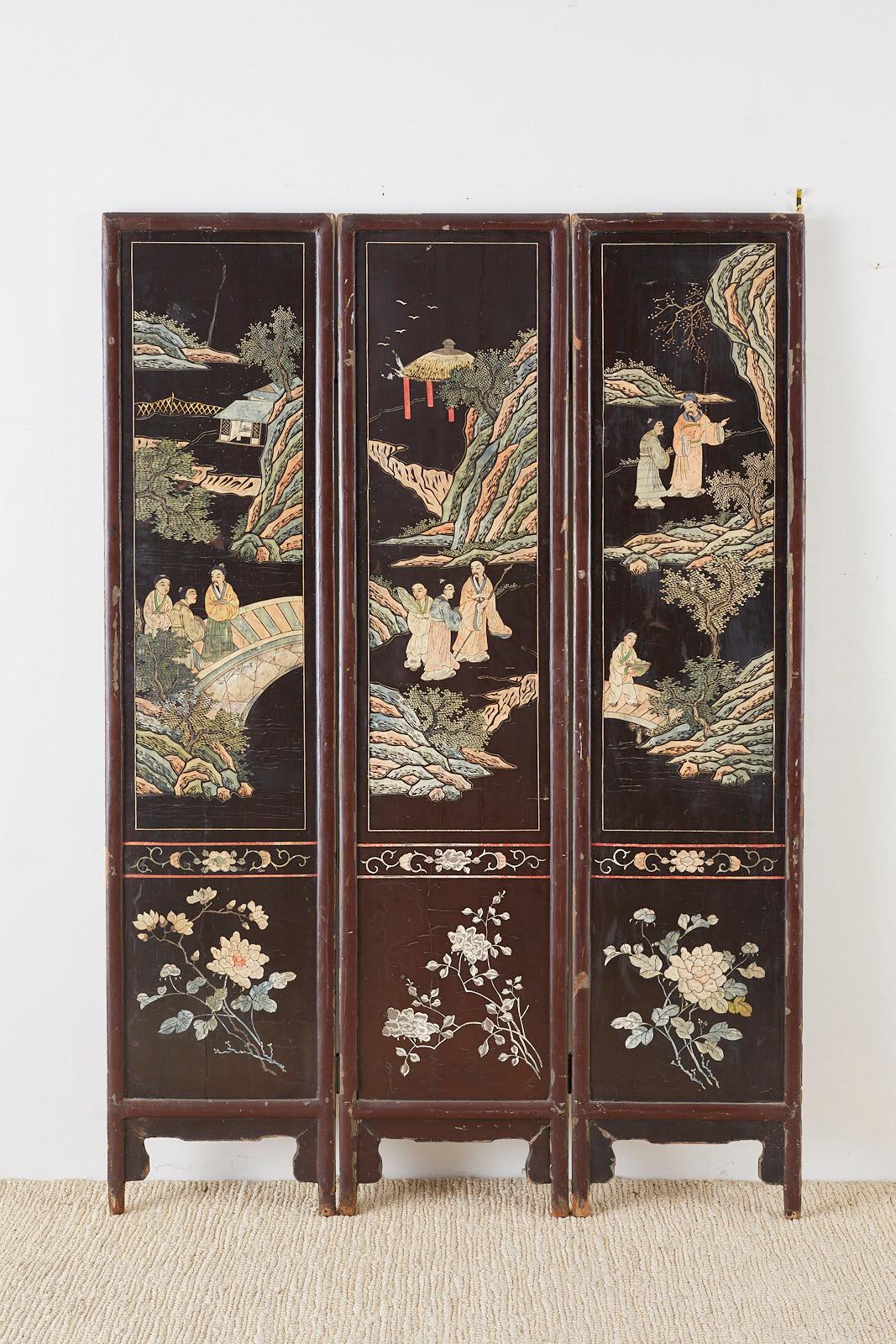 Chinese Export Three-Panel Lacquered Coromandel Screen 14