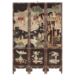 Chinese Export Three-Panel Lacquered Coromandel Screen