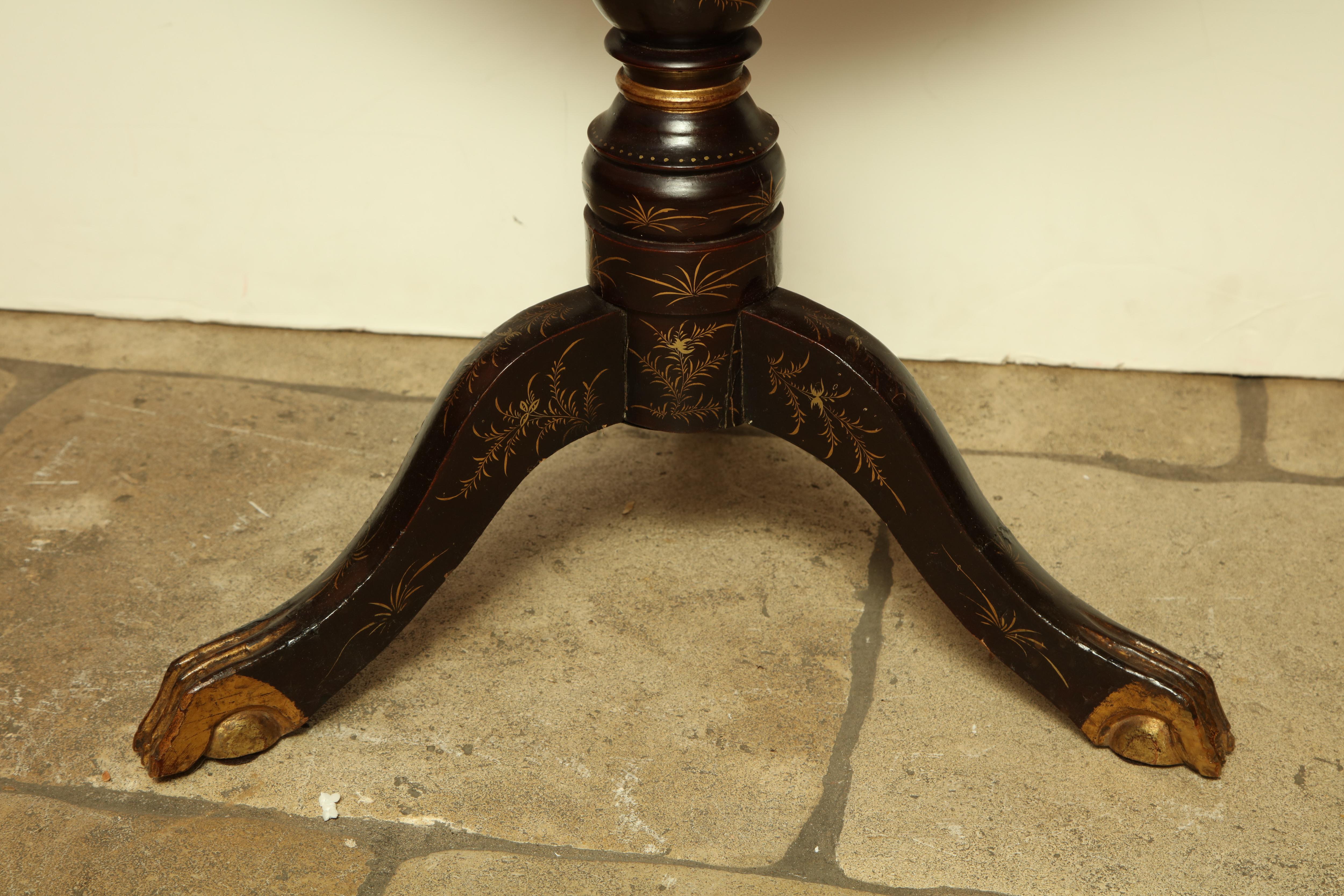 Early 19th Century Chinese Export Tilt Table