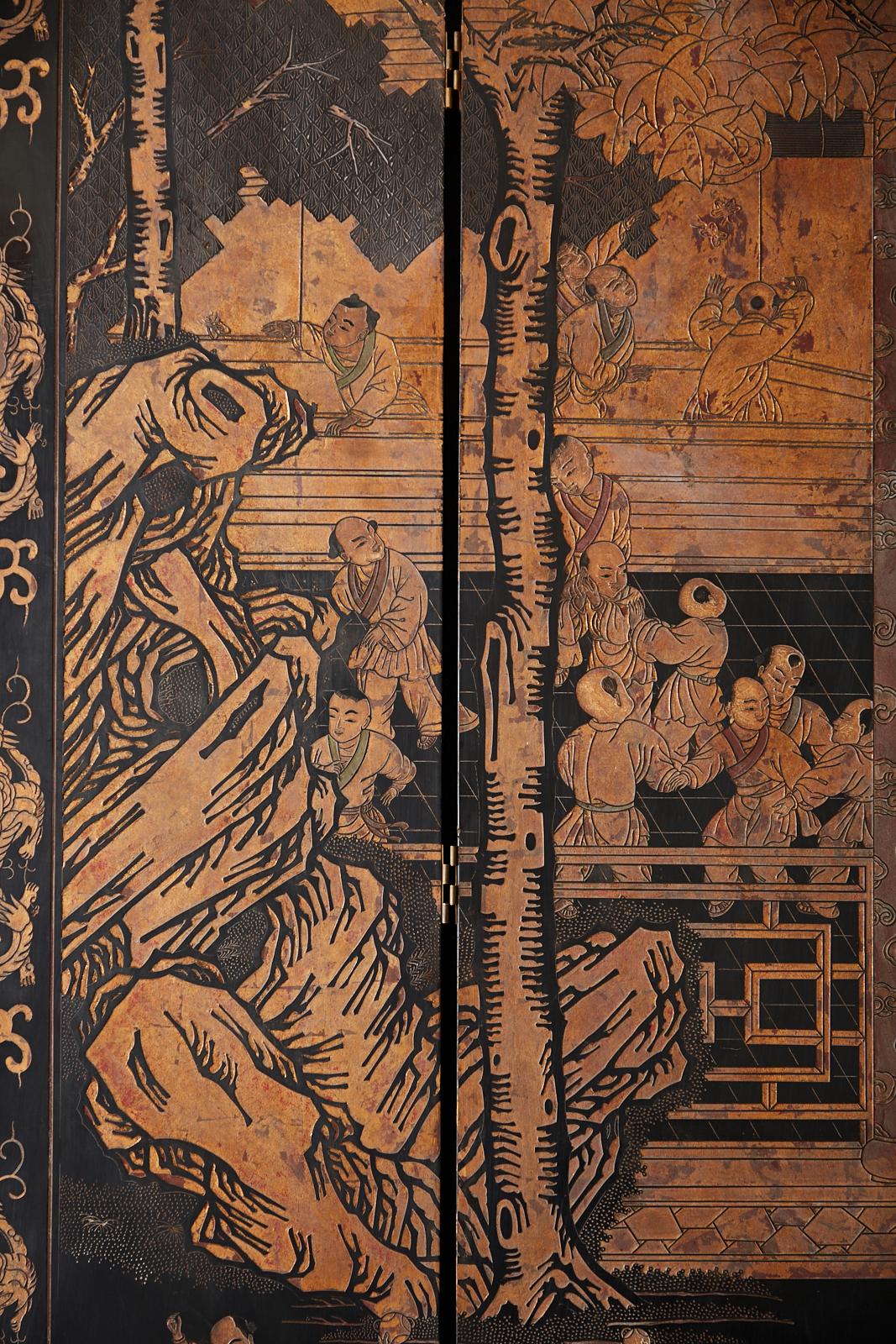 Chinese Export Twelve-Panel Lacquered Parcel-Gilt Coromandel Screen 4