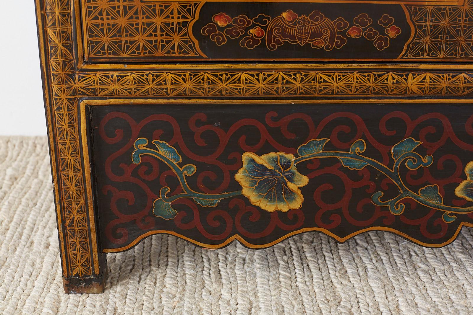 Chinese Export Two-Door Lacquered Wedding Style Cabinet 7