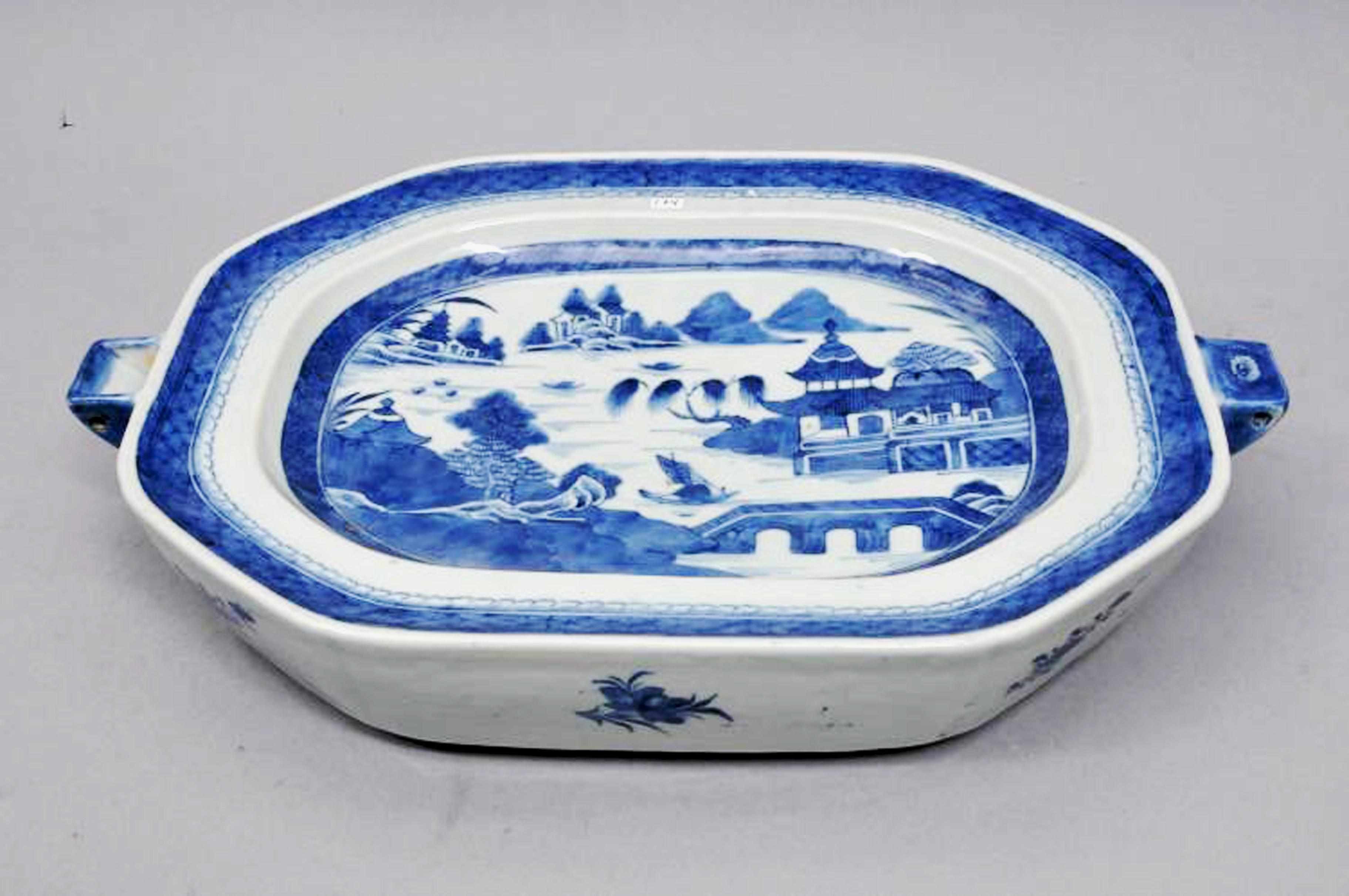 Chinese Export Underglaze Blue Porcelain Rare Hot Water Warming Dish 1