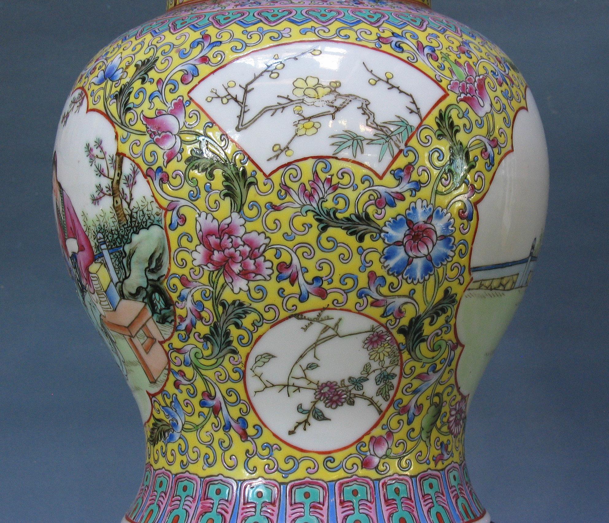 Chinese Famille Rose Baluster Jar and Cover on Stand 3