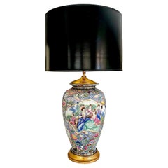 Chinese Famille Rose European theme Porcelain Table Lamp