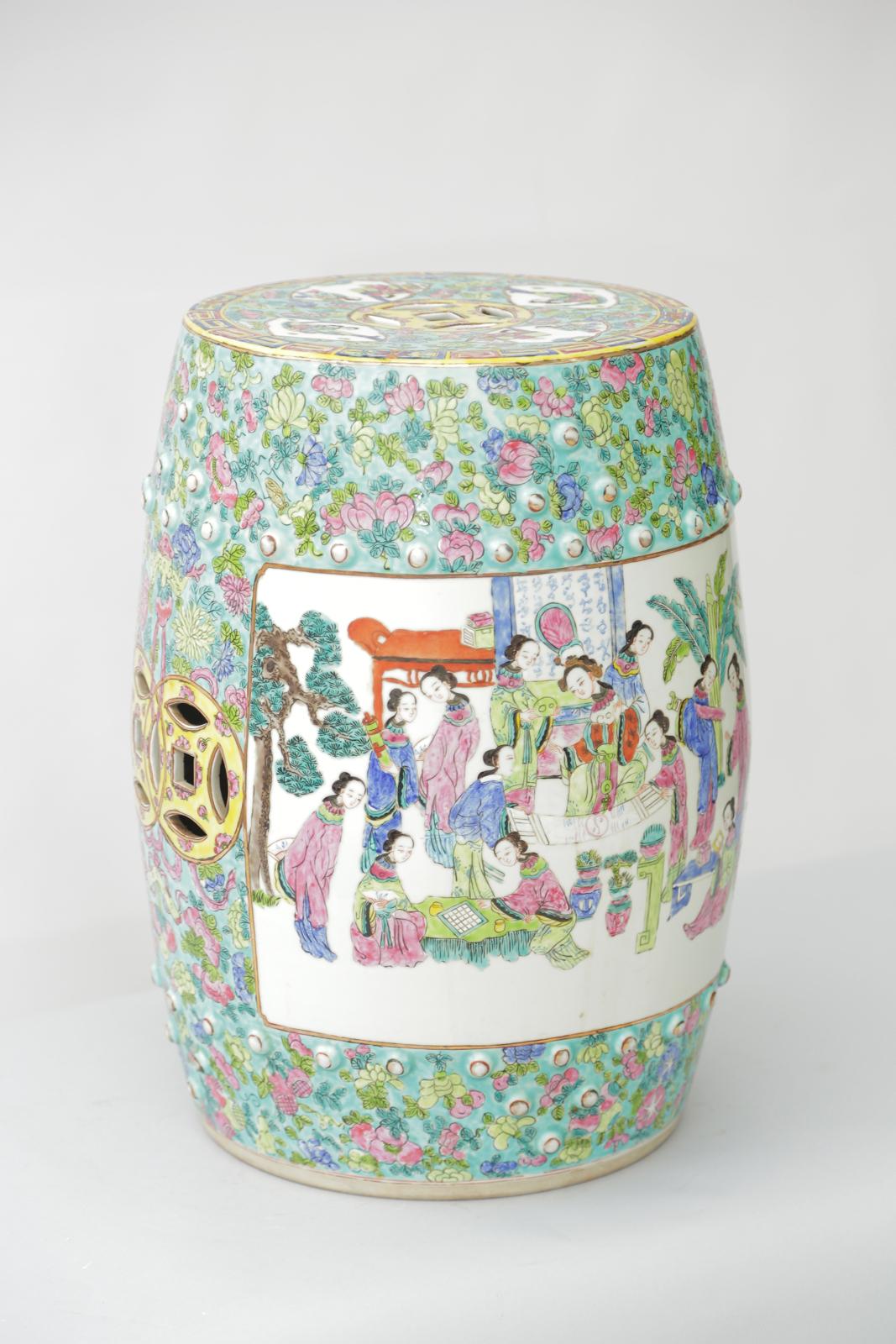 Chinese Famille Rose Garden Stool c. 1900 For Sale 5