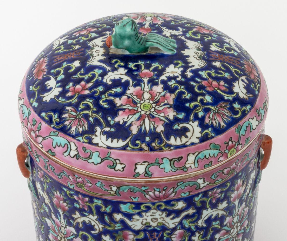 Chinesische Famille Rose-Ingwer-Gläser, 2 (Qing-Dynastie) im Angebot