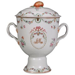 Chinese Export Porcelain Famille Rose Loving Cup and Cover Qianlong, circa 1790