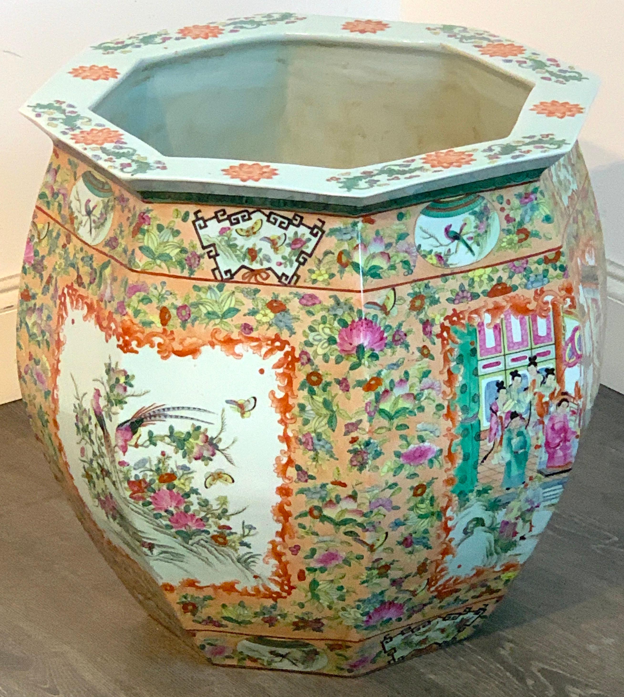 Chinese Famille Rose Octagonal Fish Bowl/ Jardinière In Good Condition In West Palm Beach, FL