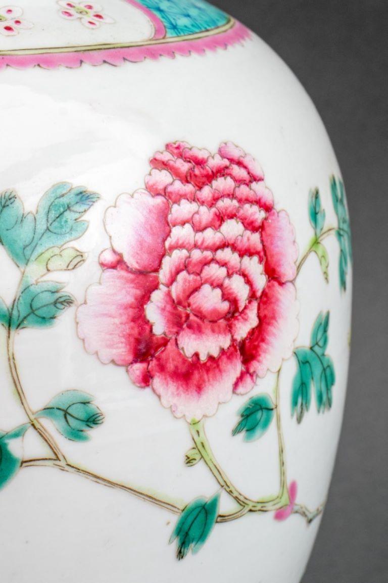 Chinese Famille Rose Porcelain Lamp For Sale 5