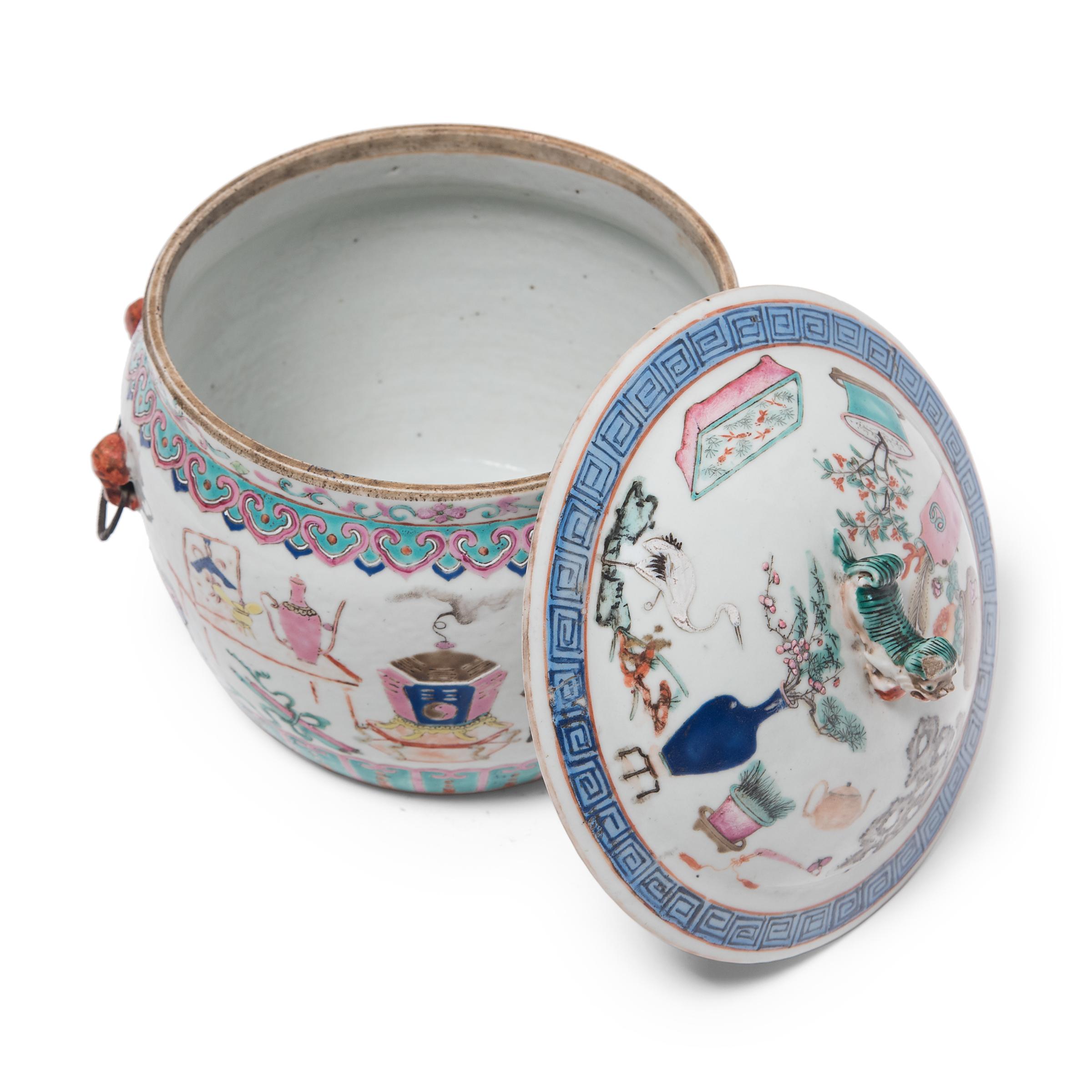 Chinese Famille Rose Soup Tureen with Scholars' Objects, c. 1900 In Good Condition In Chicago, IL