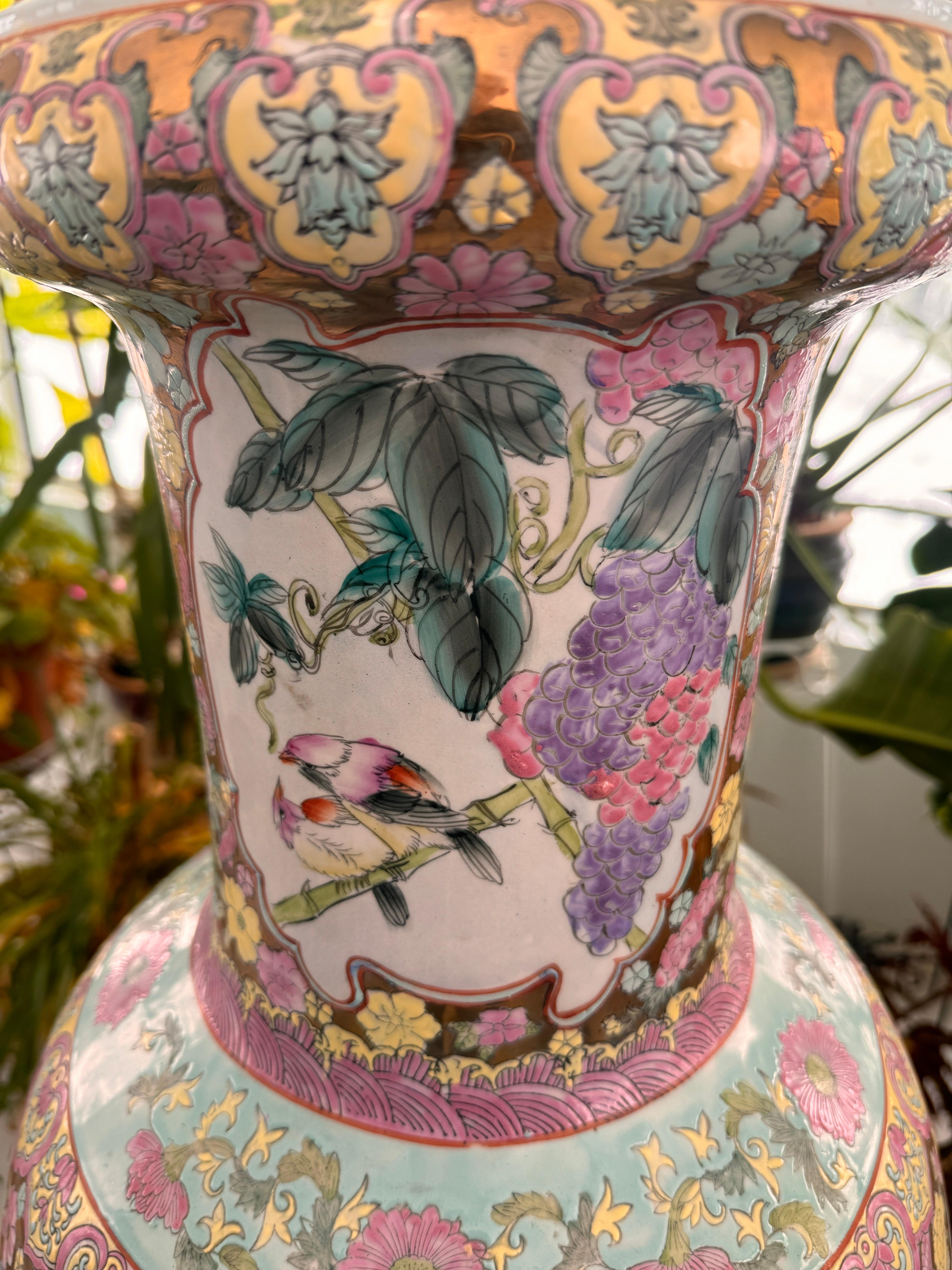 Jarrón chino Famille Rose Floral decorado chino 42