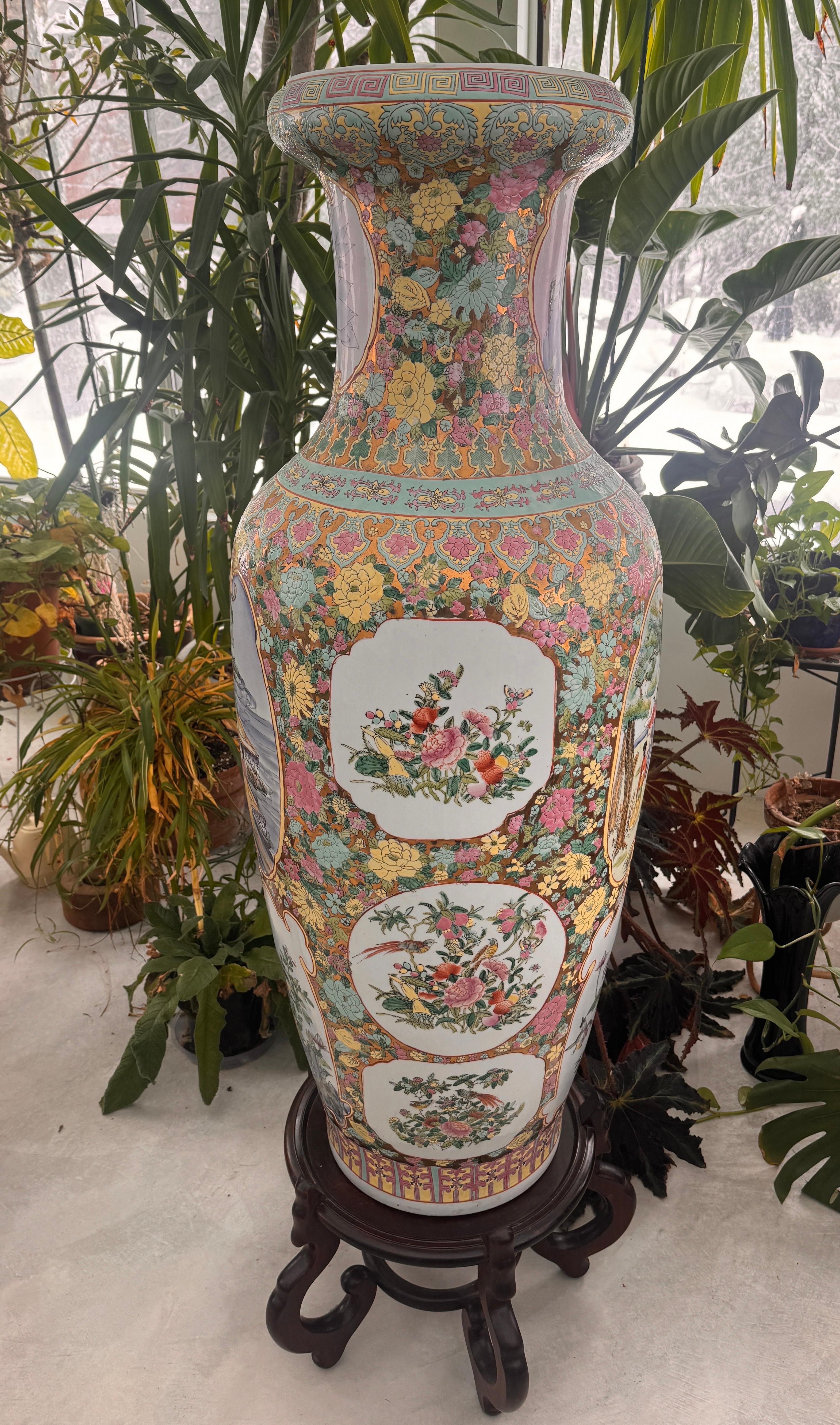 Chinese Famille Rose Vase Floral 49