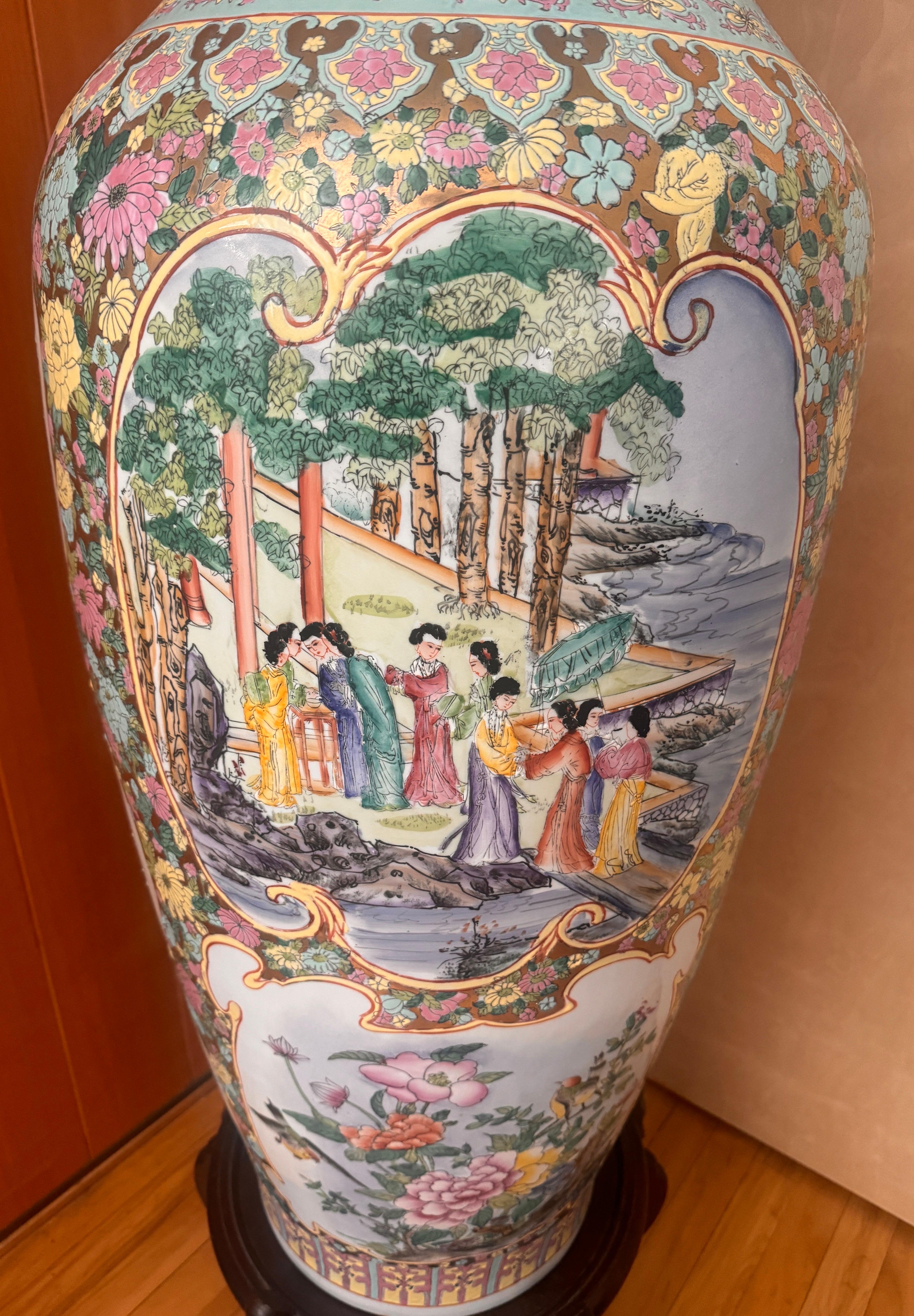Chinese Famille Rose Vase Floral 49