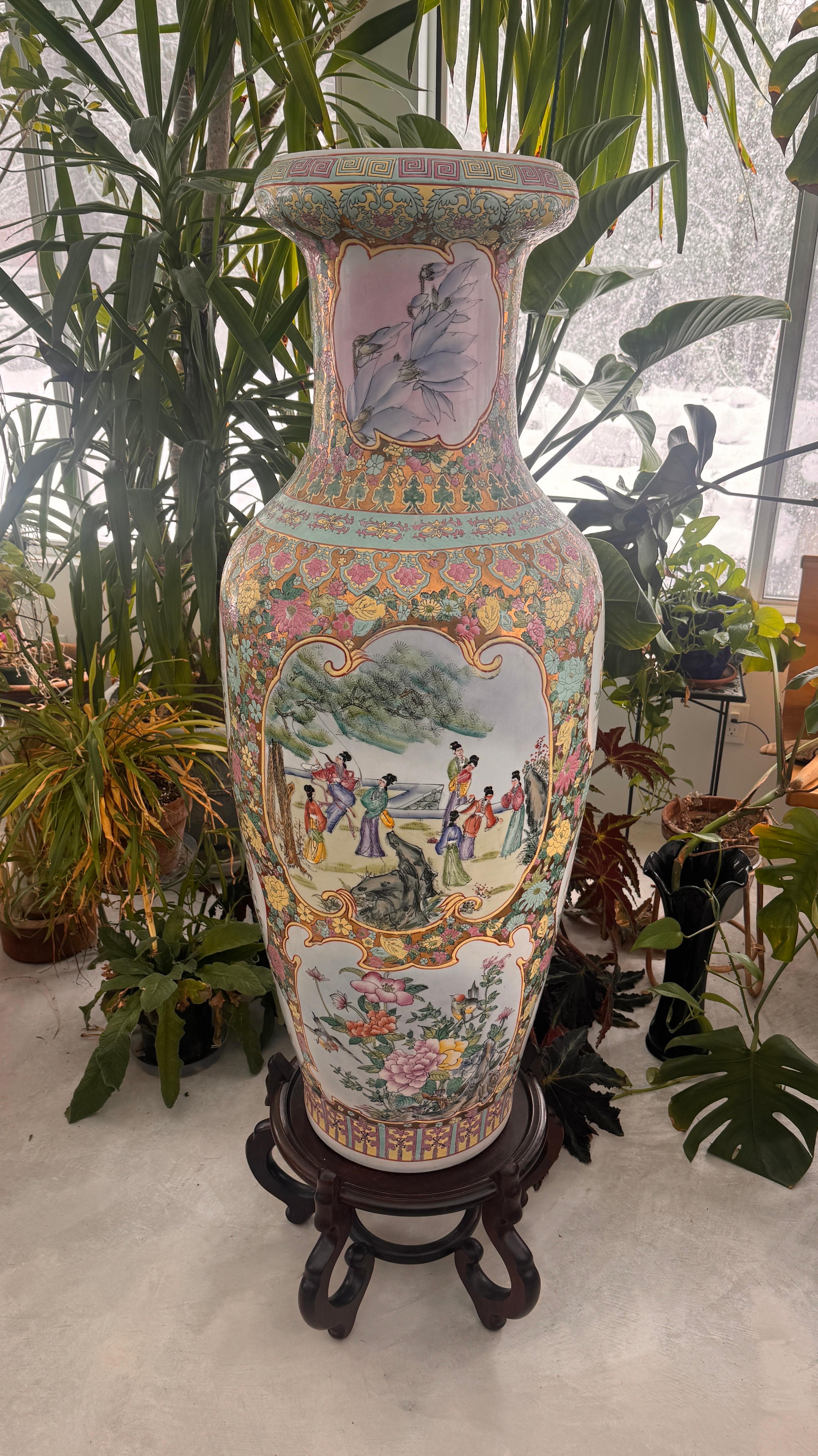 Porcelain Chinese Famille Rose Vase Floral 49
