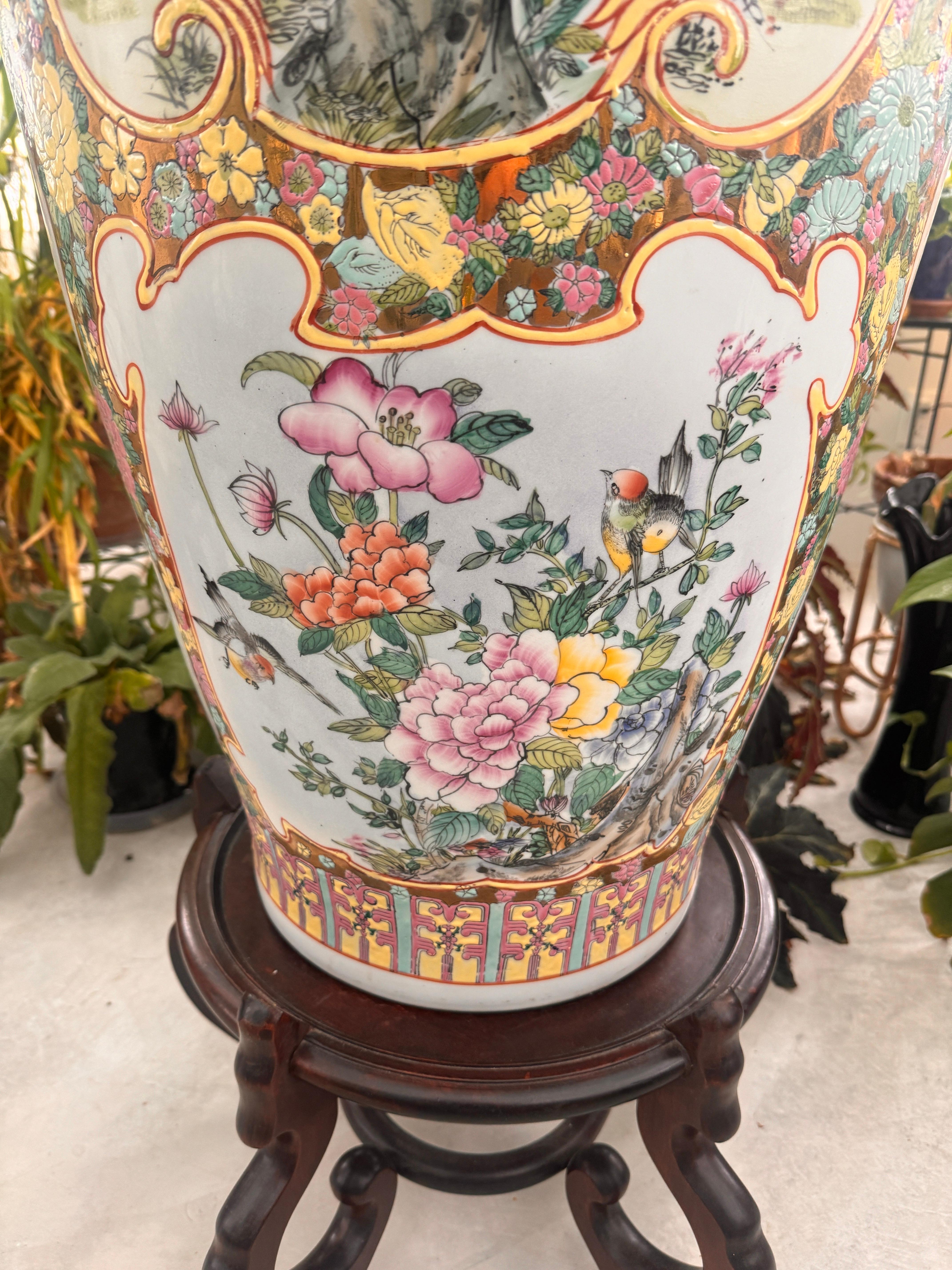 Chinese Famille Rose Vase Floral 49