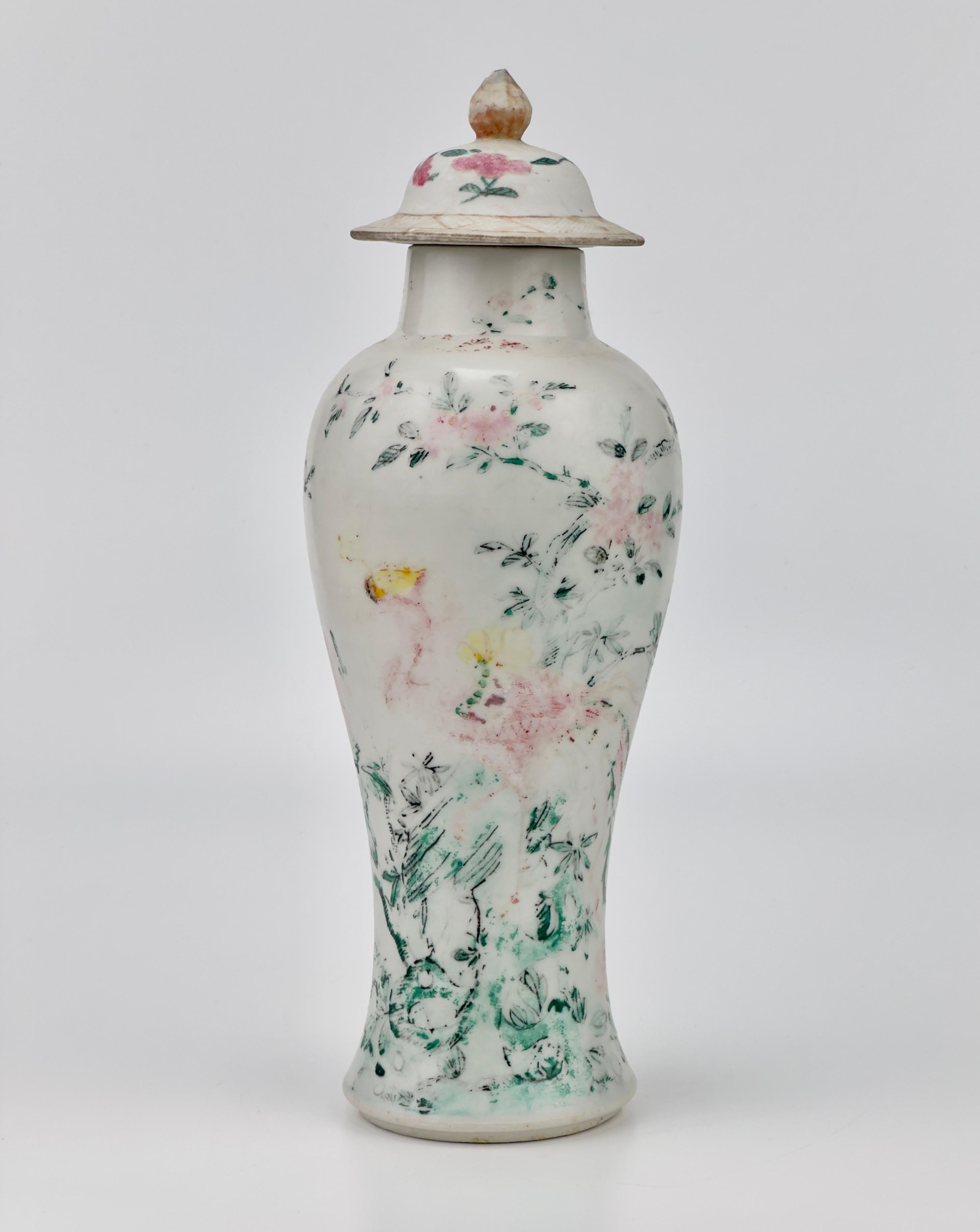 Famille Rose/Verte 'Crane and Flower' Baluster Vase, Qing Dynasty For Sale 4