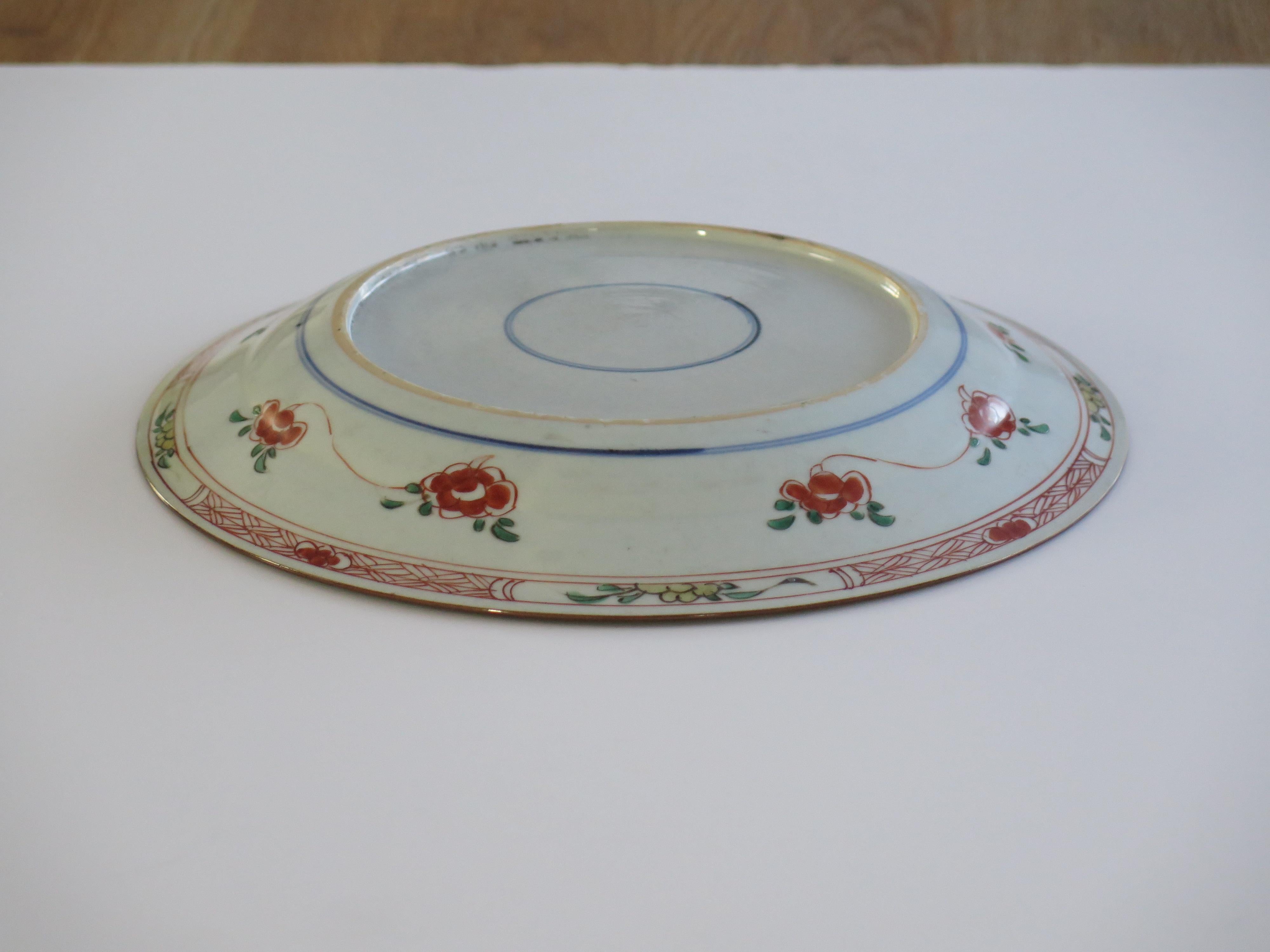 Longue assiette en porcelaine célébrée chinoise Eliza pour femmes, Kangxi, vers 1690 en vente 5