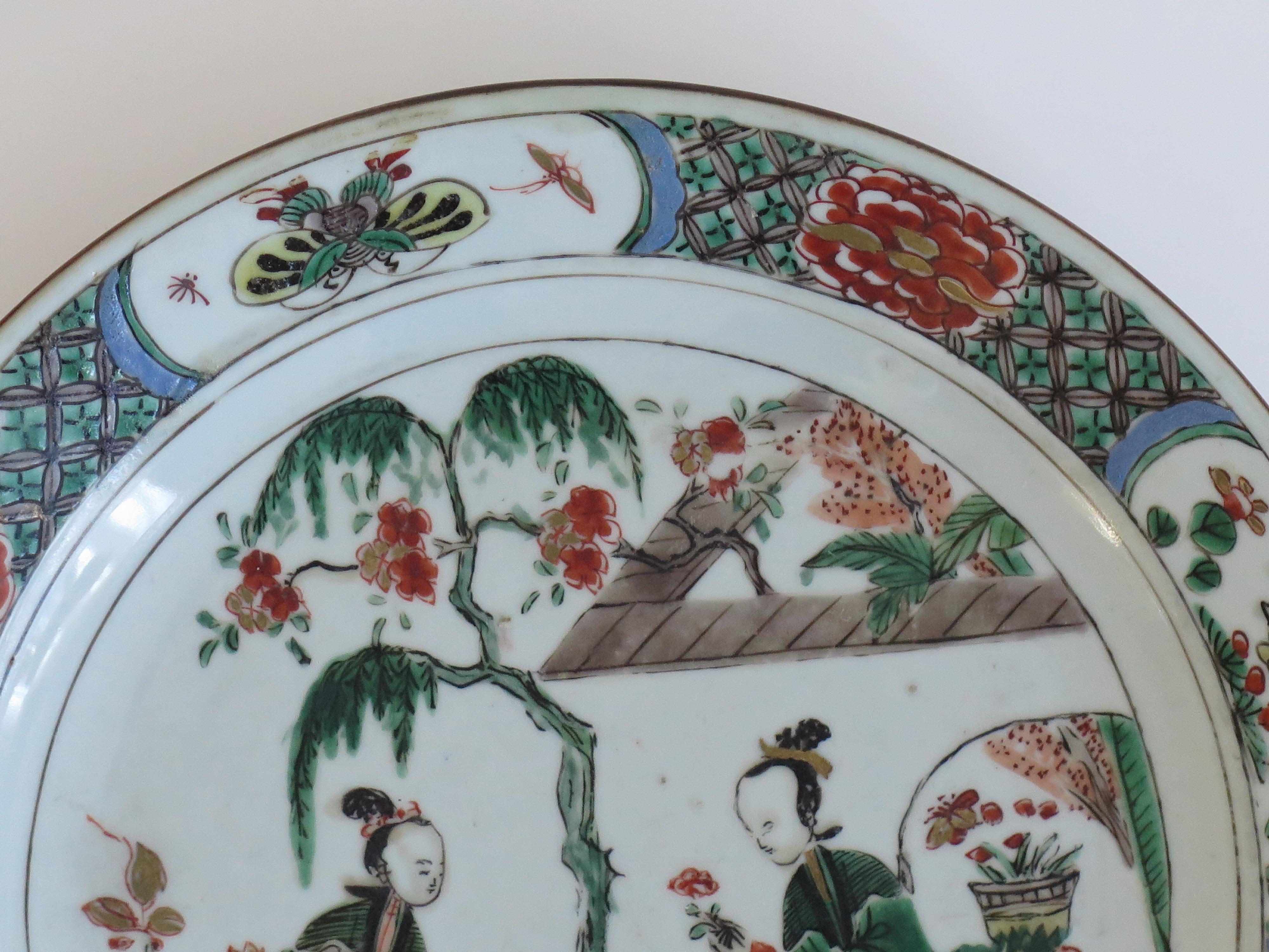 Qing Chinese Famille Verte Plate Porcelain Long Eliza Ladies, Kangxi, Circa 1690 For Sale